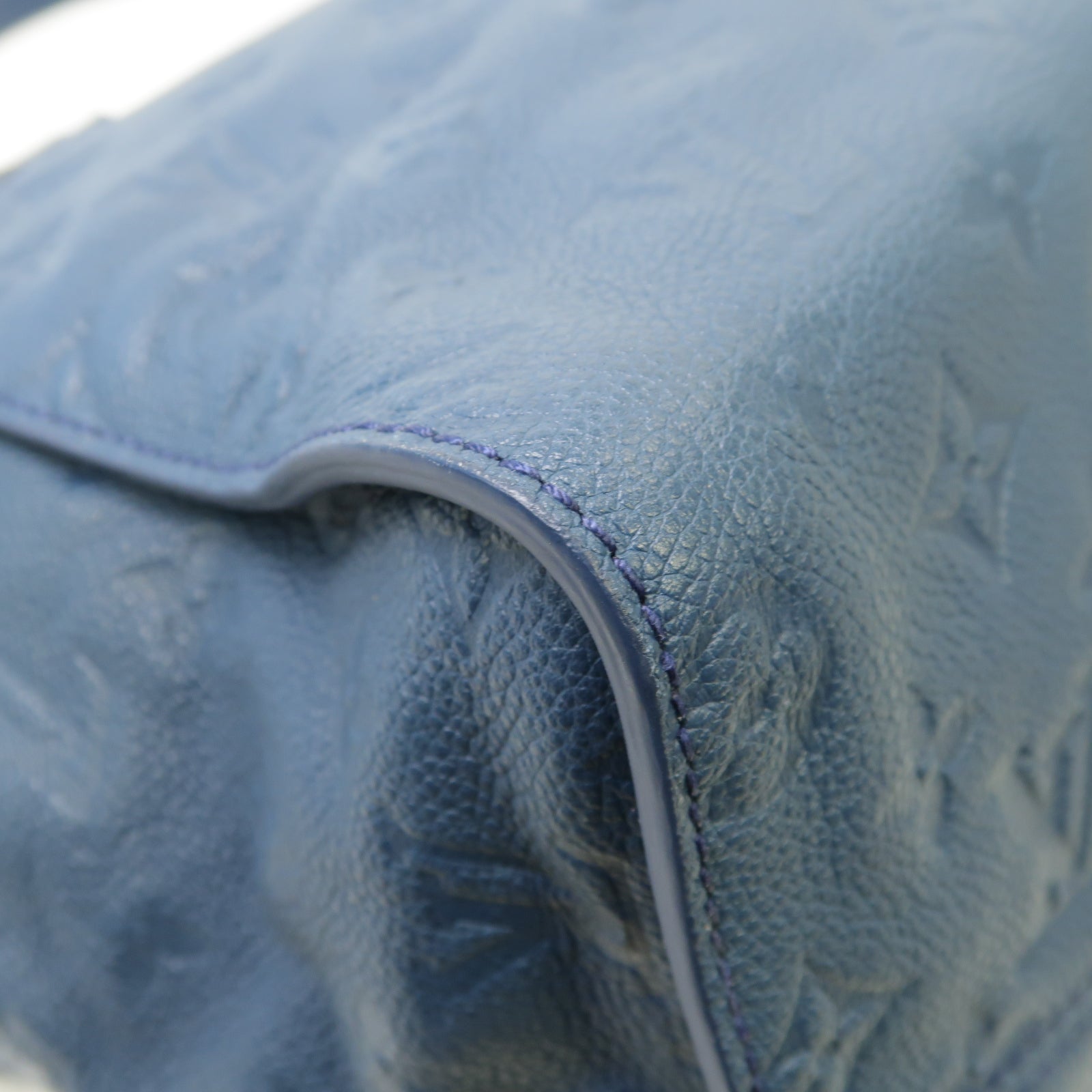 LOUIS VUITTON Monogram Empreinte Lumineuse PM金扣手挽肩背兩用袋藍色