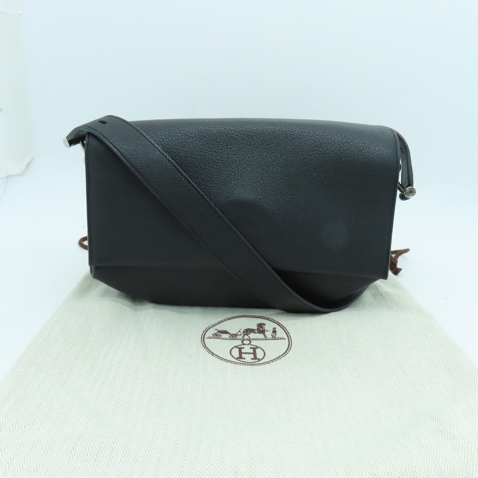 HERMES Evercolor皮革Opli 24银扣肩背袋黑色