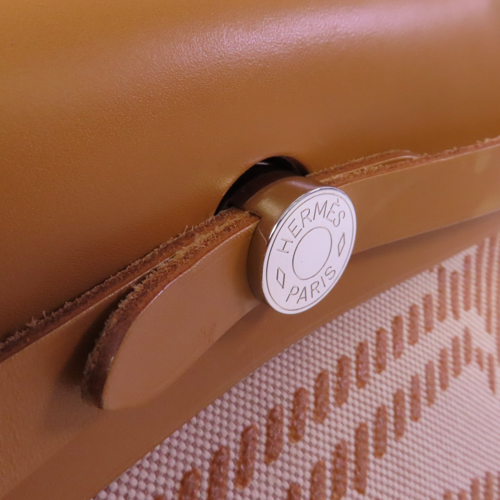 HERMES Toile H帆布Herbag PM Zip Retourne 31 Limited Edition 2Way Shoulder Bag銀扣手挽肩背兩用袋杏色/啡色