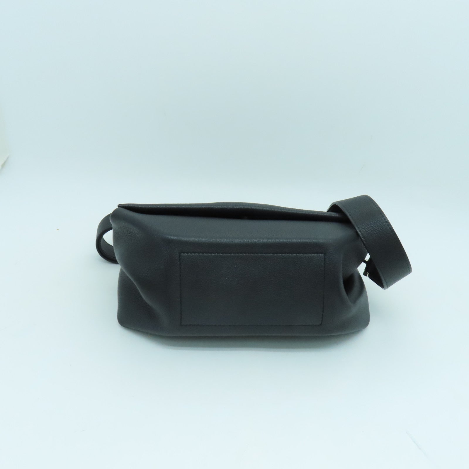 HERMES Evercolor皮革Opli 24银扣肩背袋黑色