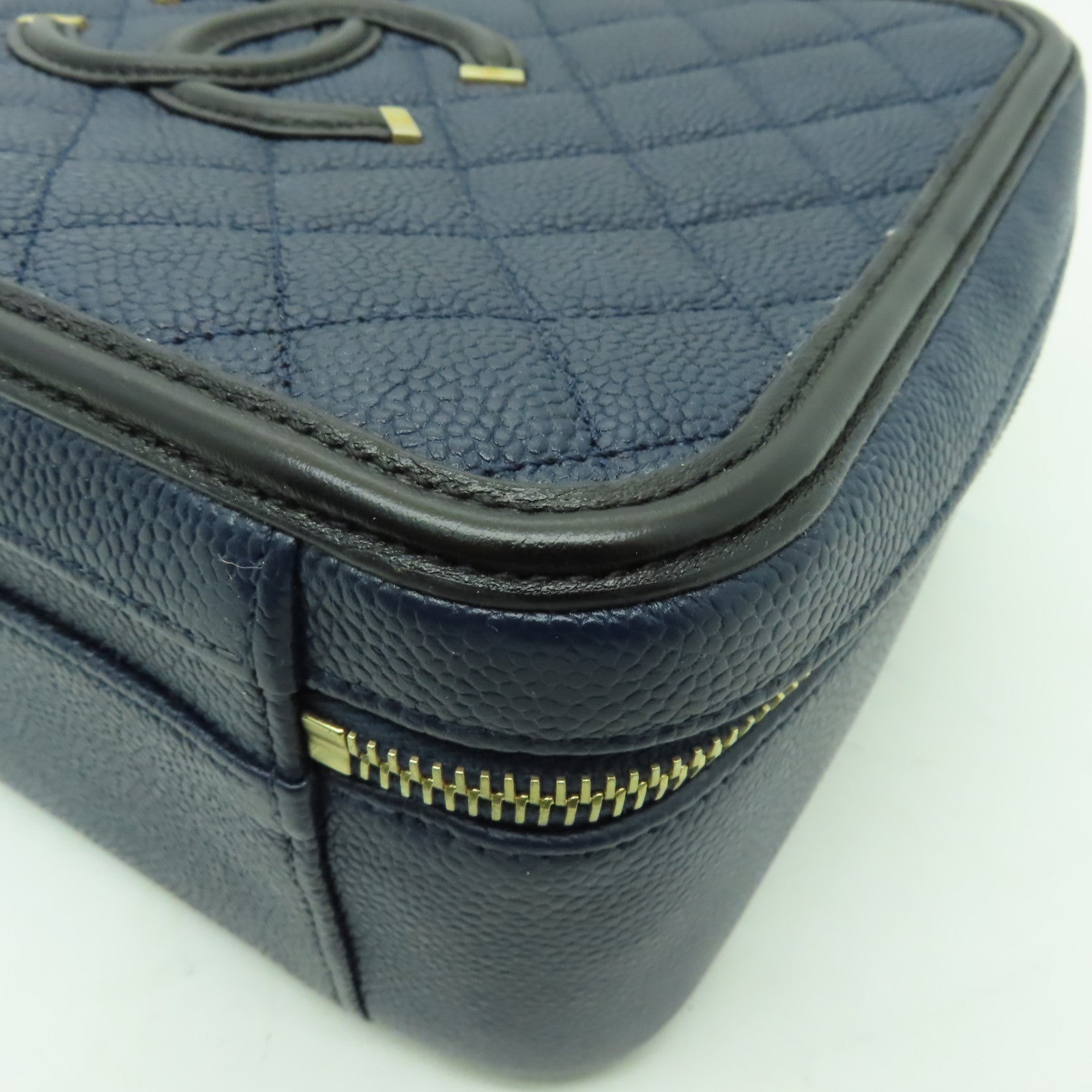 CHANEL 【激減優惠】菱格Caviar皮革Filigree Vanity Case金扣手挽肩背兩用袋藍色