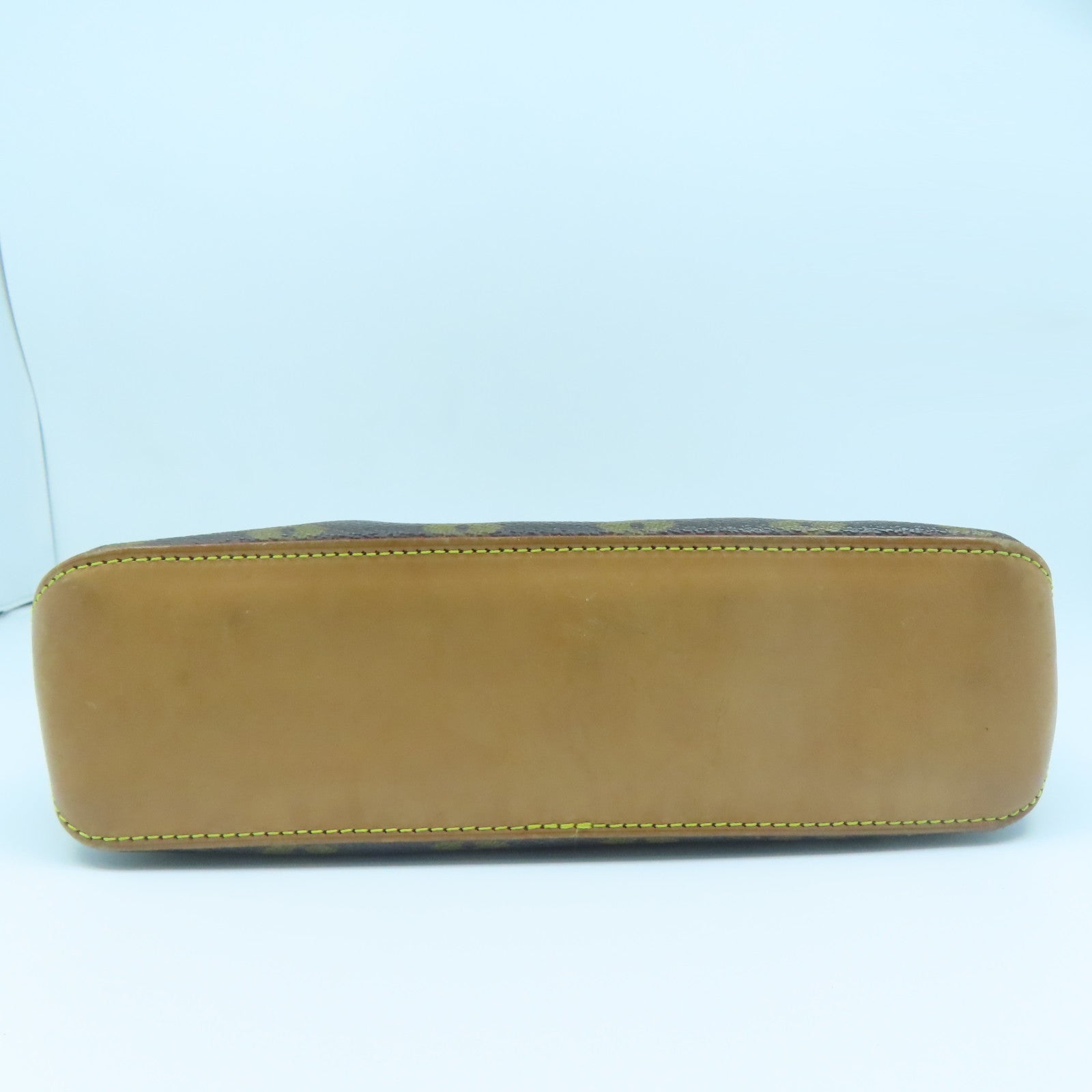 LOUIS VUITTON Monogram Trotteur金扣肩背袋啡色