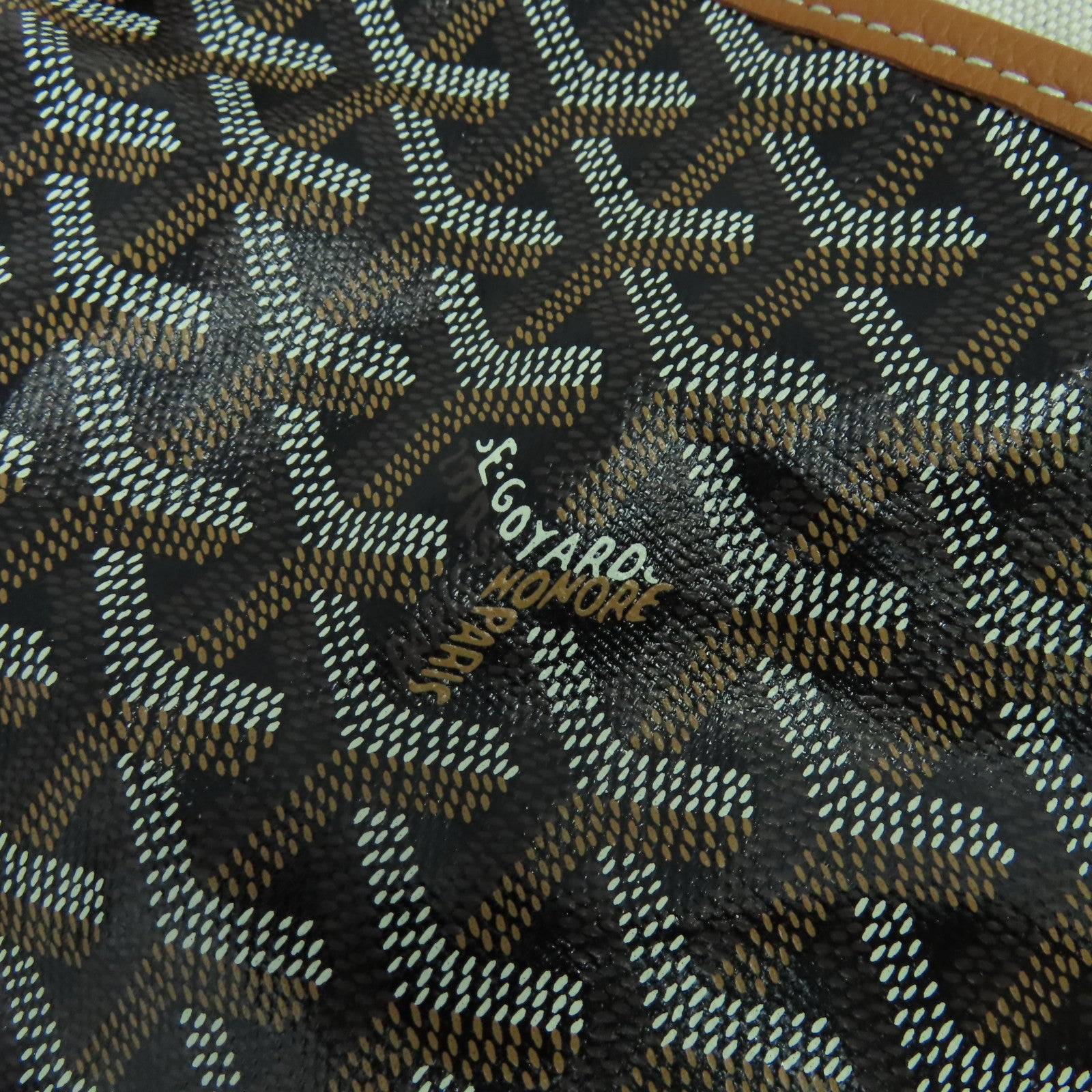GOYARD 塗層帆布Anjou銀扣肩背袋啡色/黑色