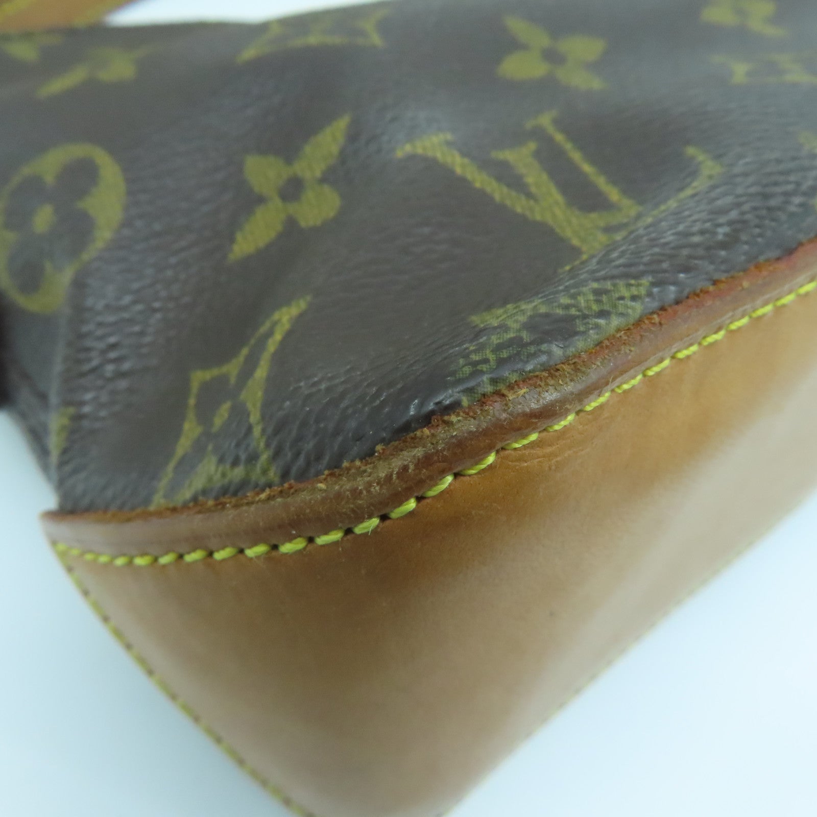 LOUIS VUITTON Monogram Trotteur金扣肩背袋啡色