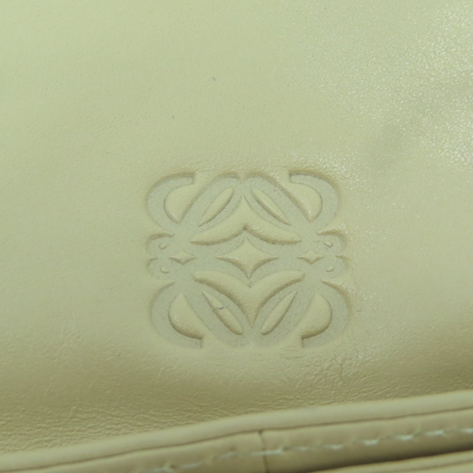 LOEWE 【激減優惠】牛皮皮革Shoulder Bag銀扣肩背袋杏色