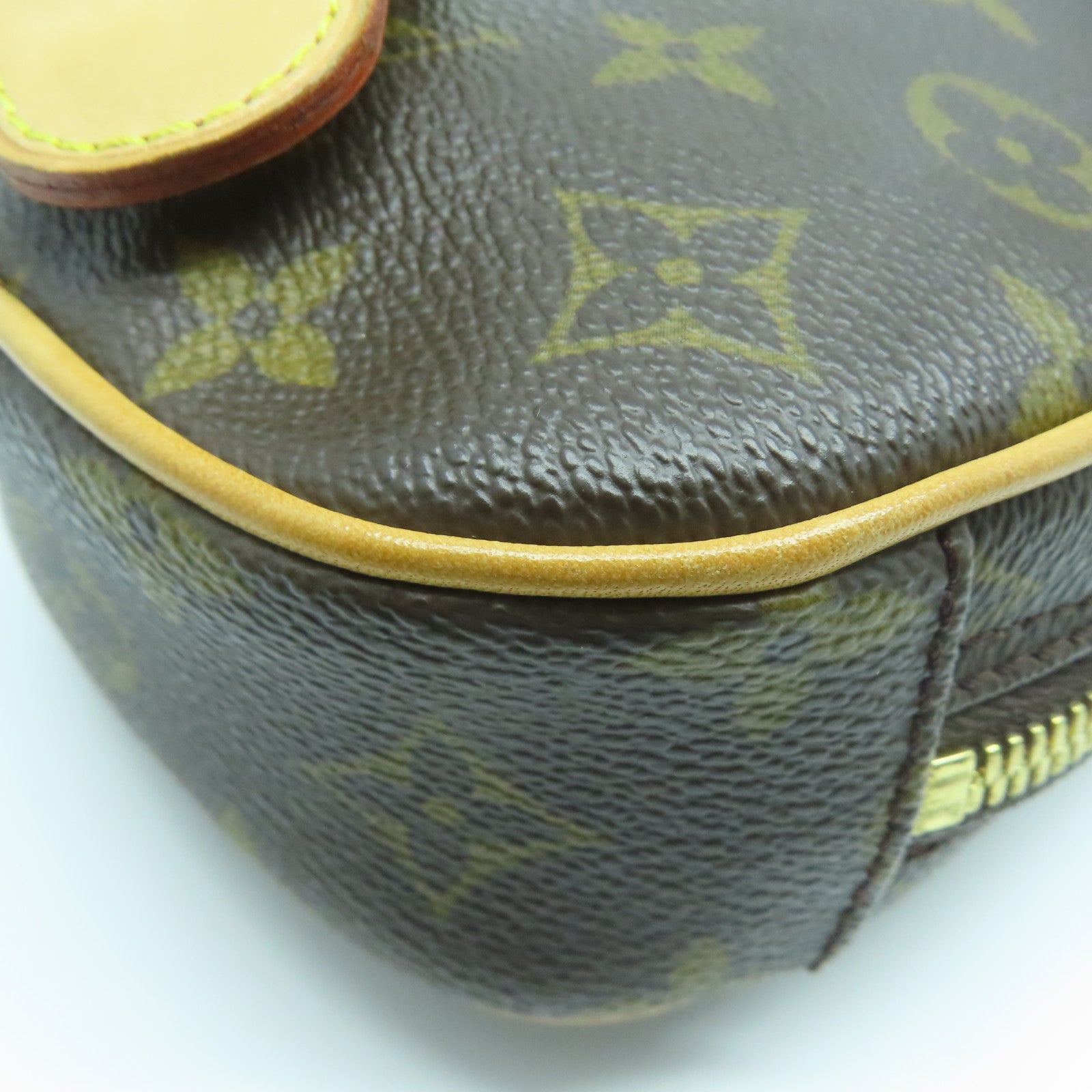 LOUIS VUITTON Monogram Pochette Gange金扣肩背袋啡色