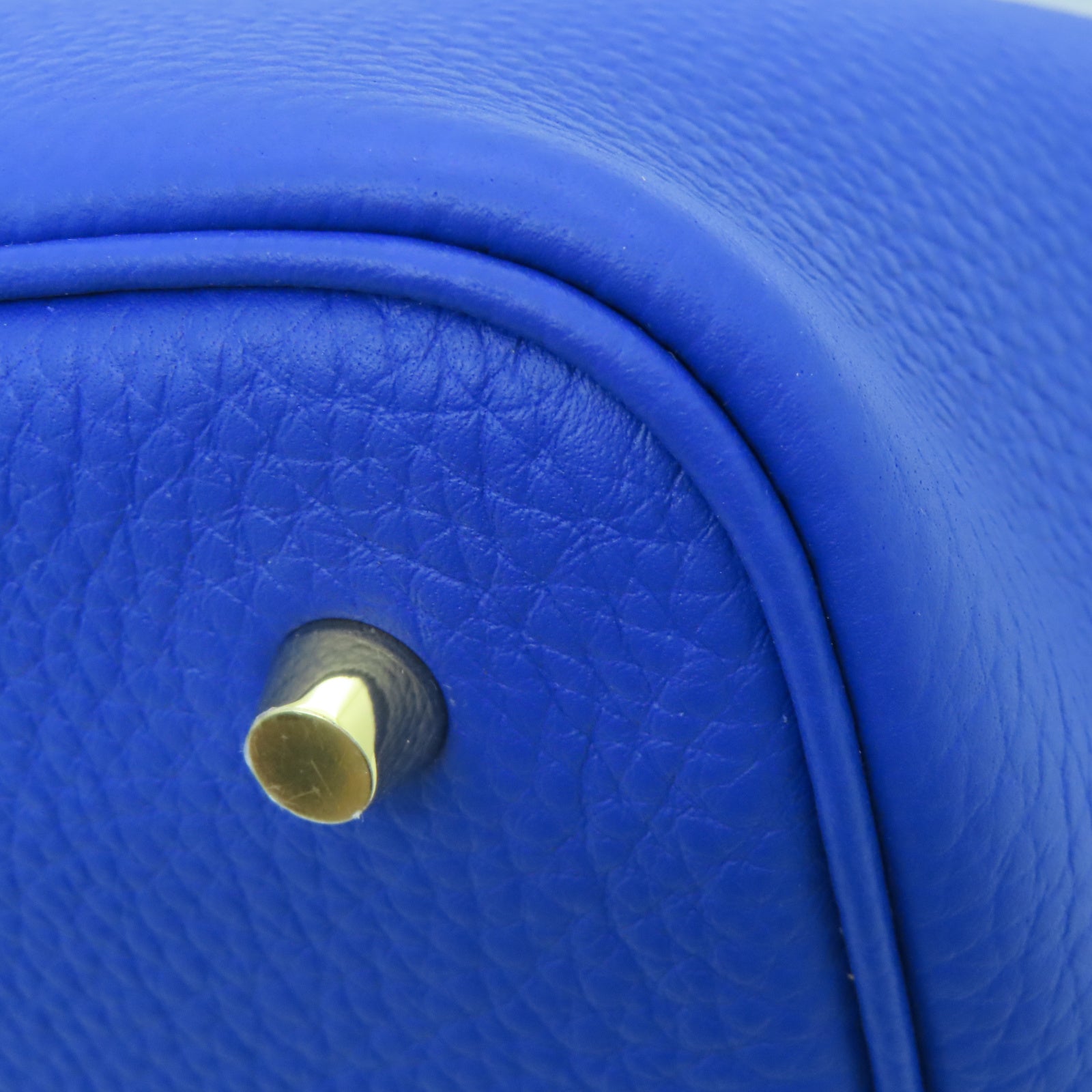 HERMES Taurillon Clemence Leather Picotin MM Gold Buckle Handle Bag Royal Blue