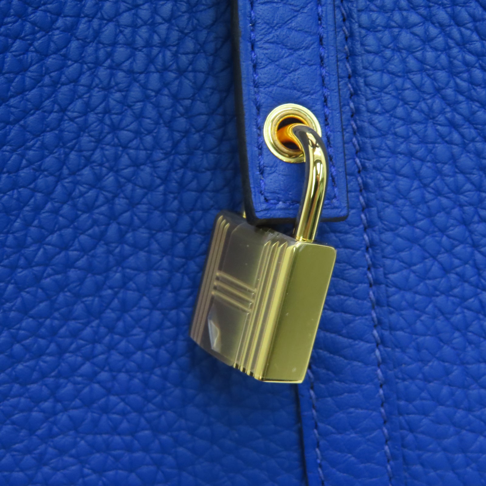 HERMES Taurillon Clemence Leather Picotin MM Gold Buckle Handle Bag Royal Blue