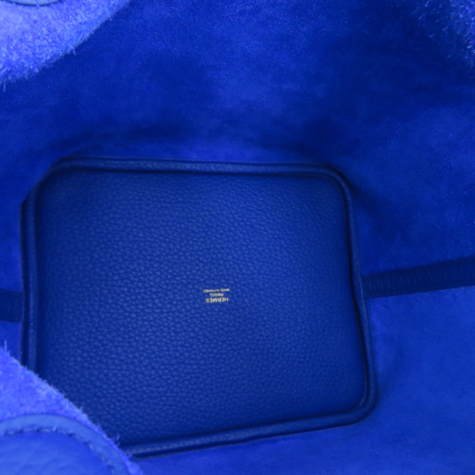 HERMES Taurillon Clemence Leather Picotin MM Gold Buckle Handle Bag Royal Blue