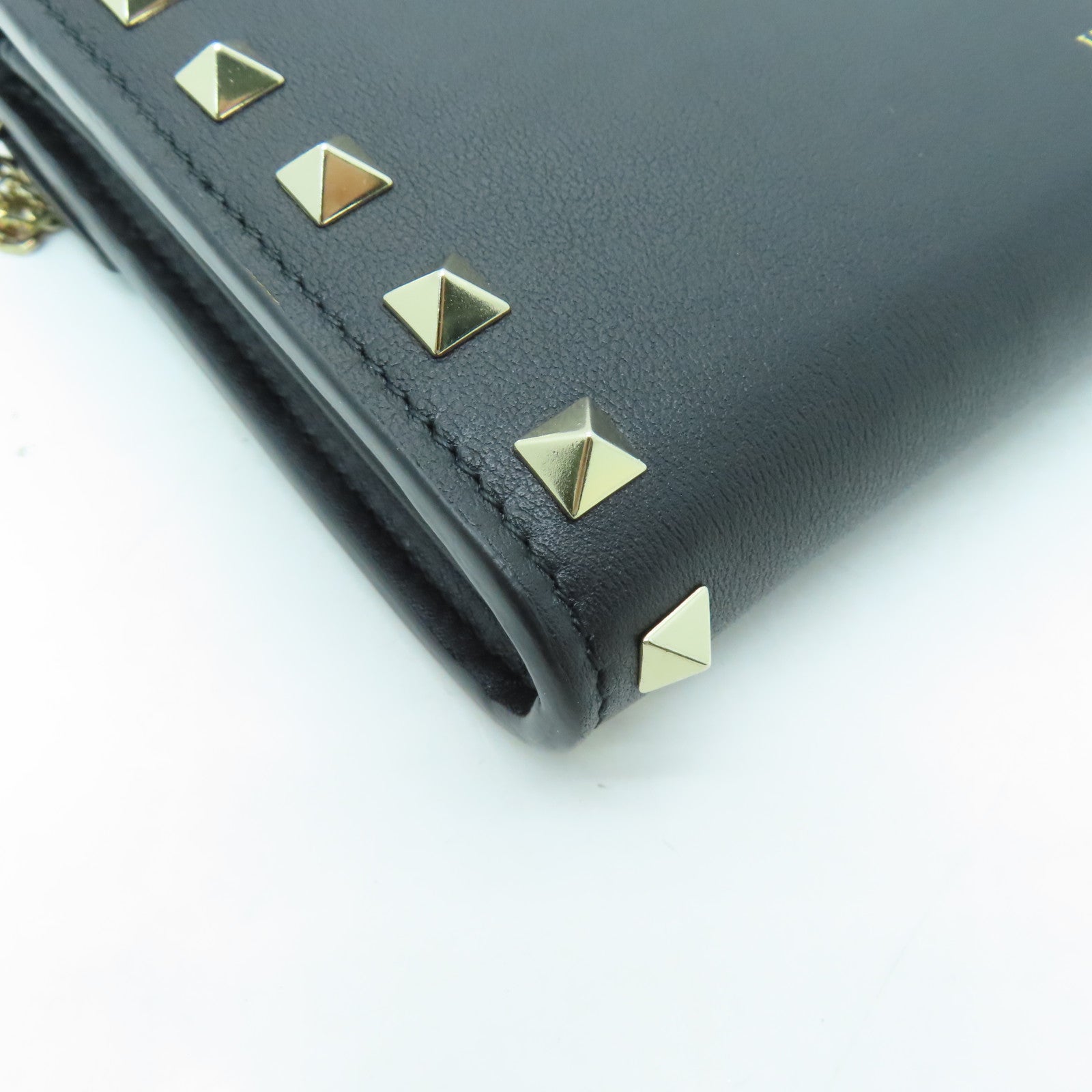 Valentino 牛皮皮革Chain Shoulder金扣鏈帶肩背袋黑色