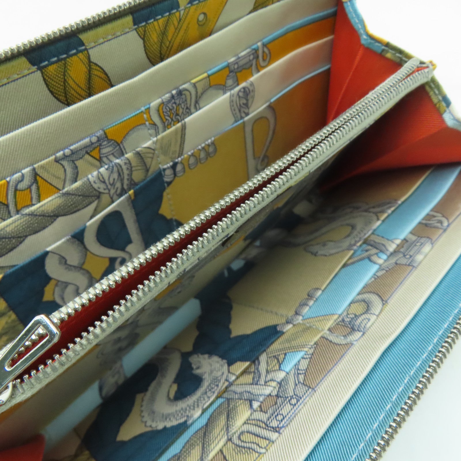 HERMES Veau Epsom皮革Silk In Compact銀扣長錢包大象灰色
