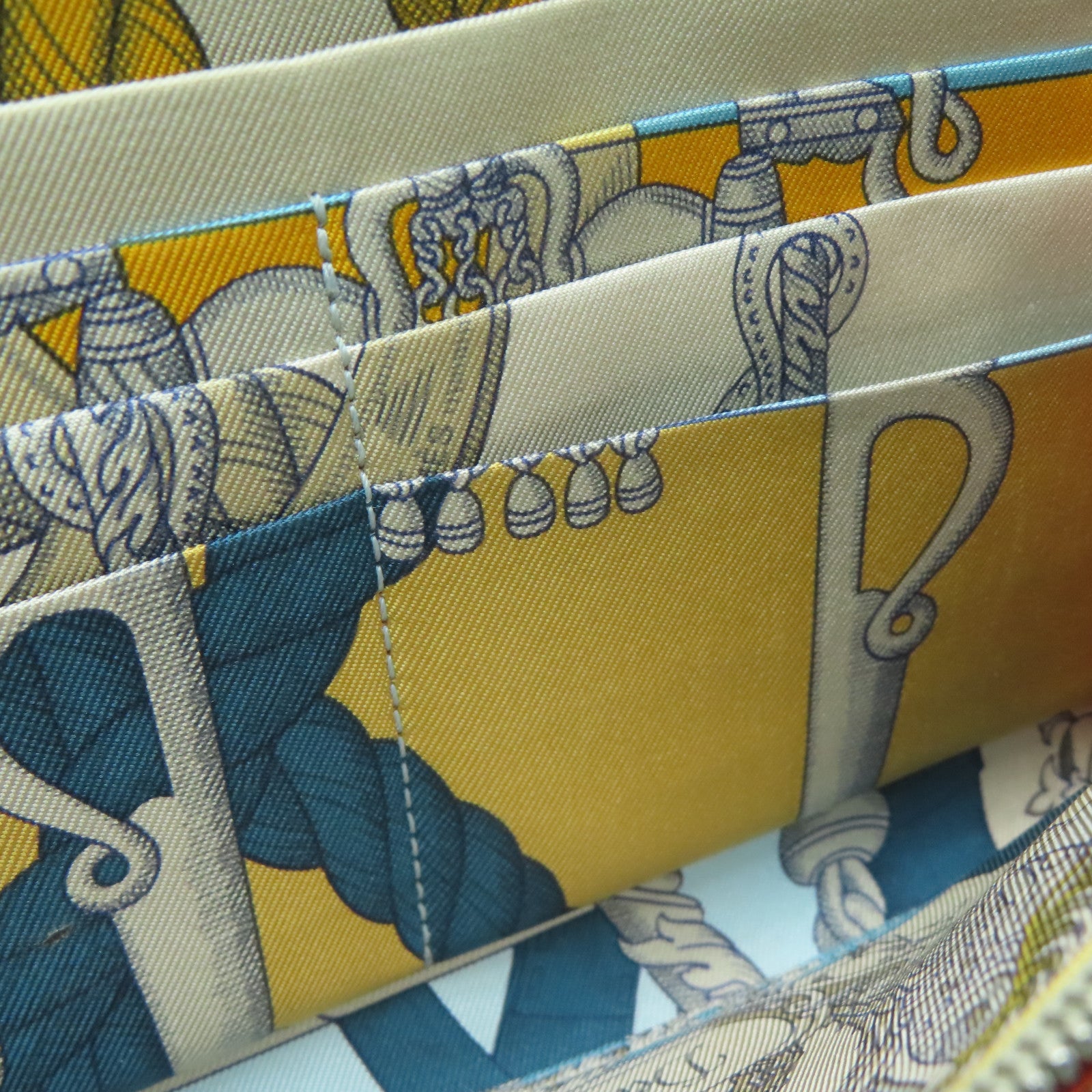 HERMES Veau Epsom皮革Silk In Compact銀扣長錢包大象灰色