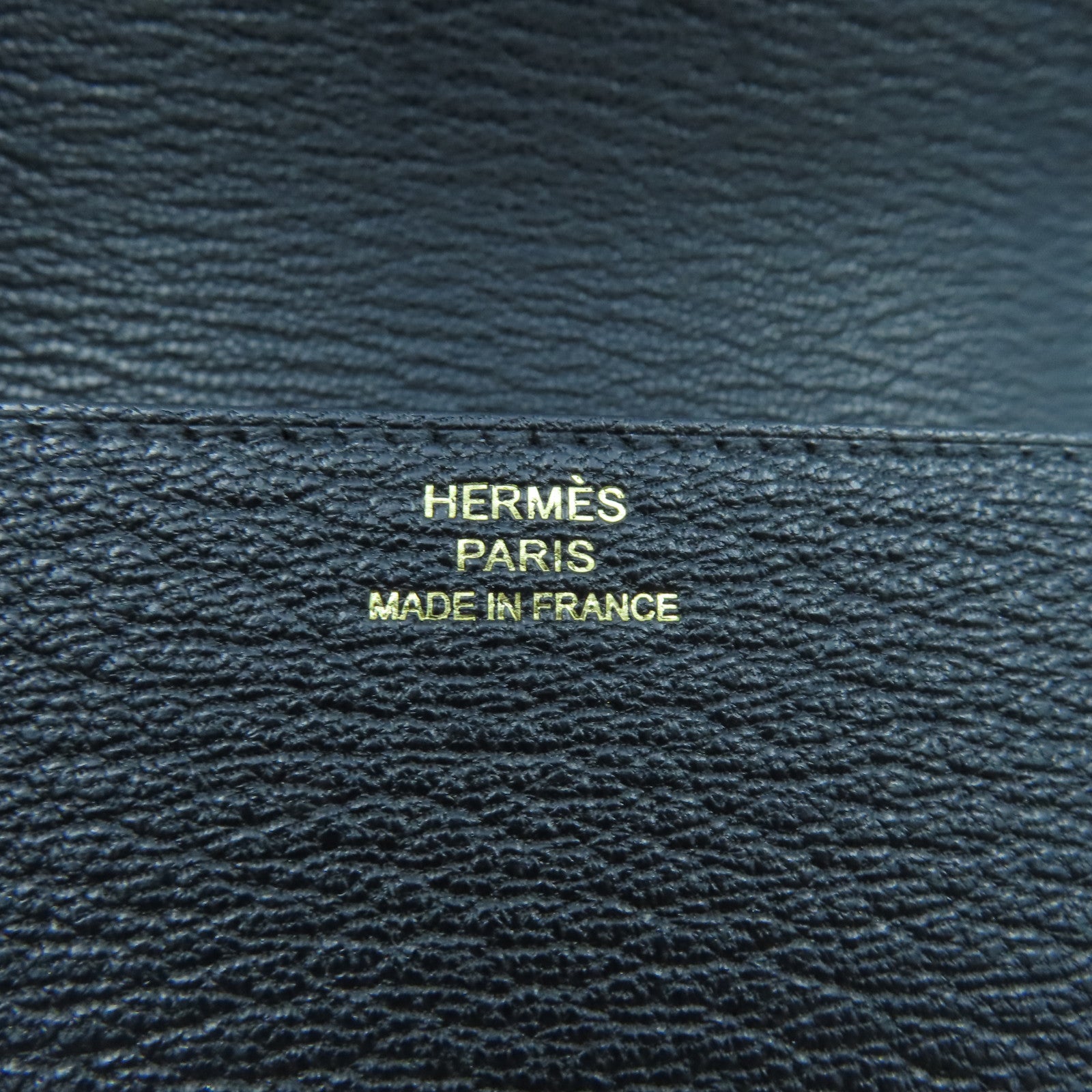 HERMES Chevre皮革Pouch金扣手拿包黑色