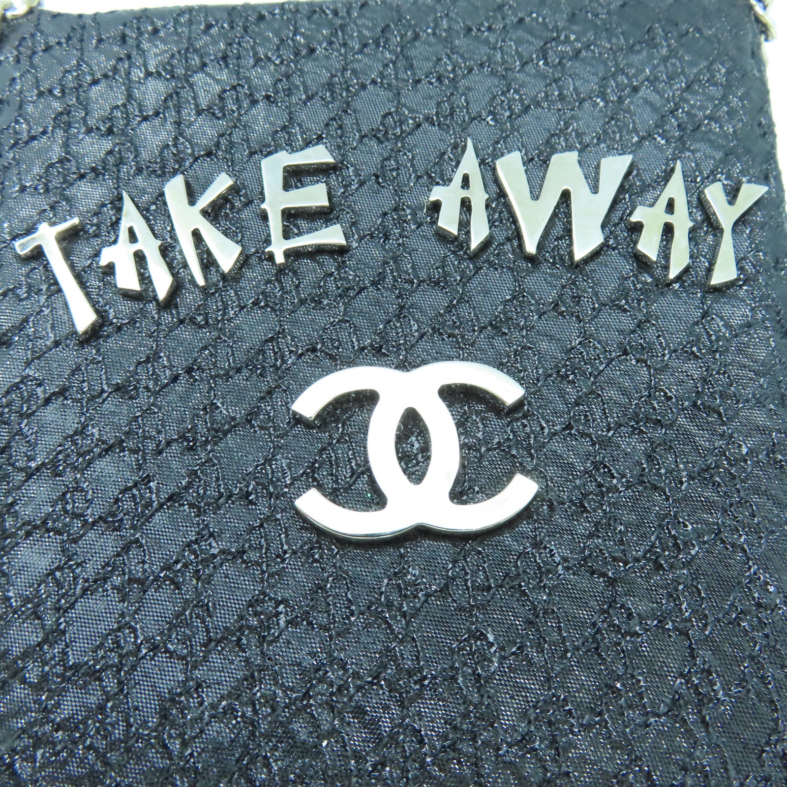 CHANEL 金屬色織物Take Away Box Bag銀扣鏈帶肩背袋黑色
