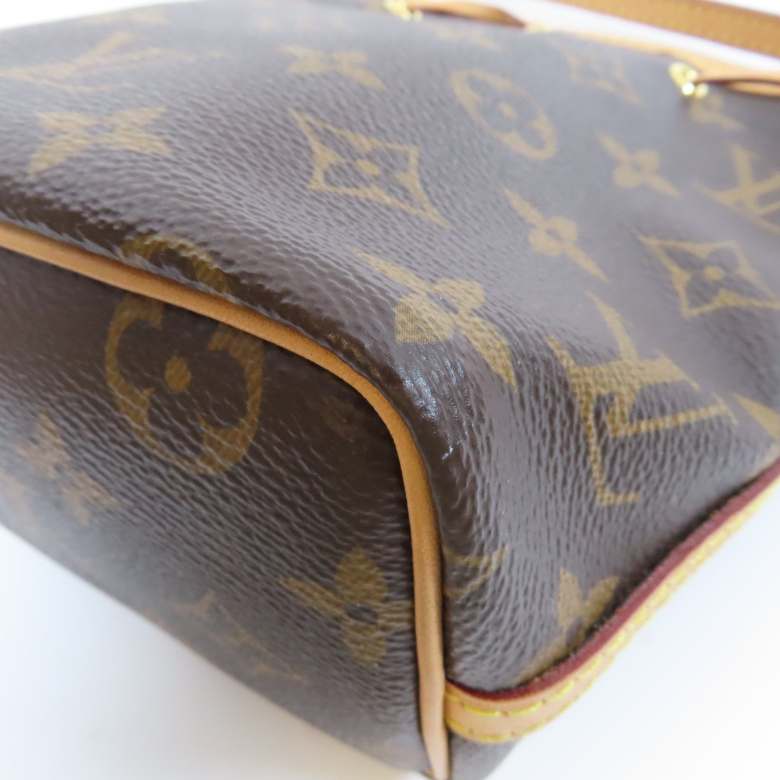 LOUIS VUITTON Monogram Nano Noe金扣肩背袋啡色