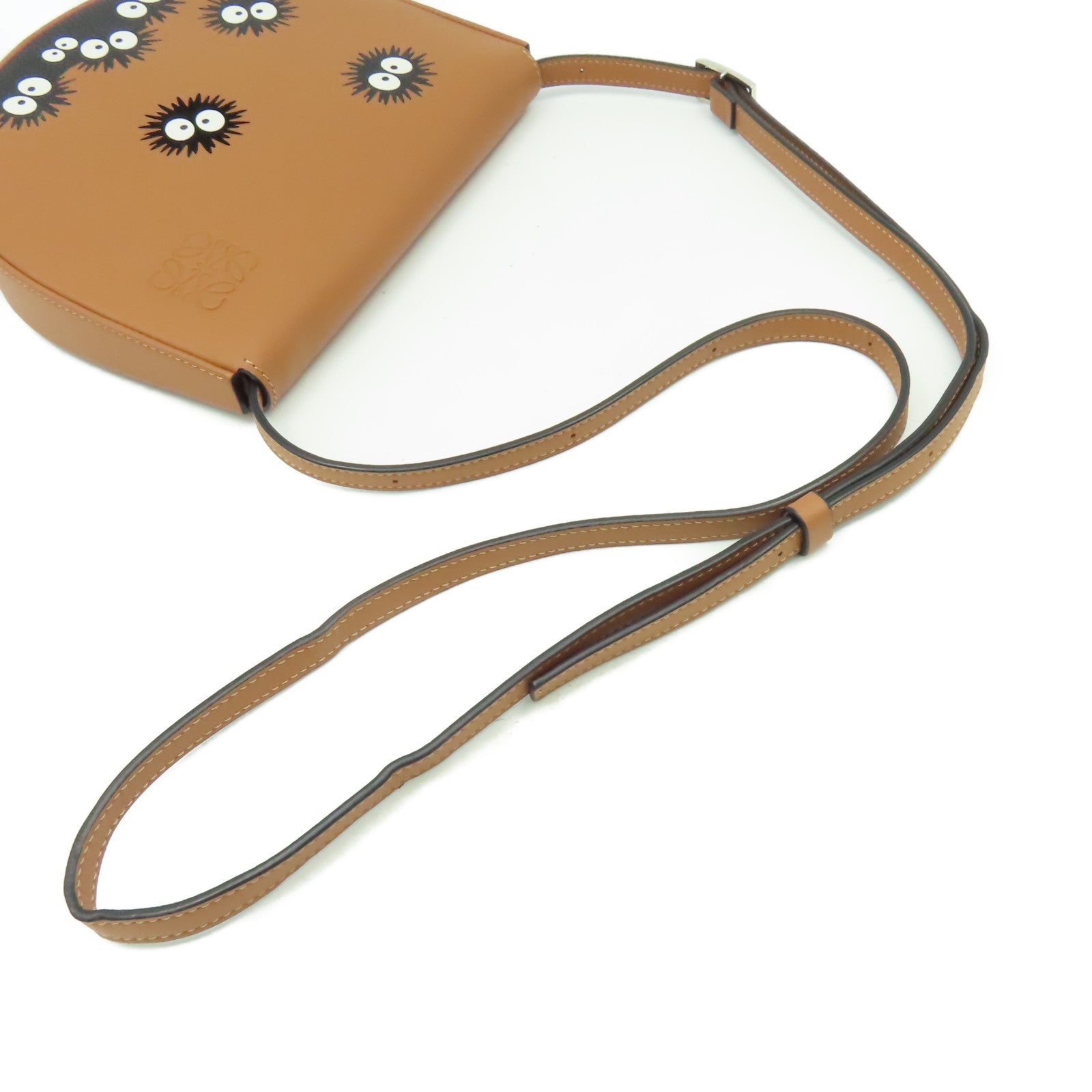 LOEWE 牛皮皮革Loewe x Studio Ghibli Shoulder Bag肩背袋啡色