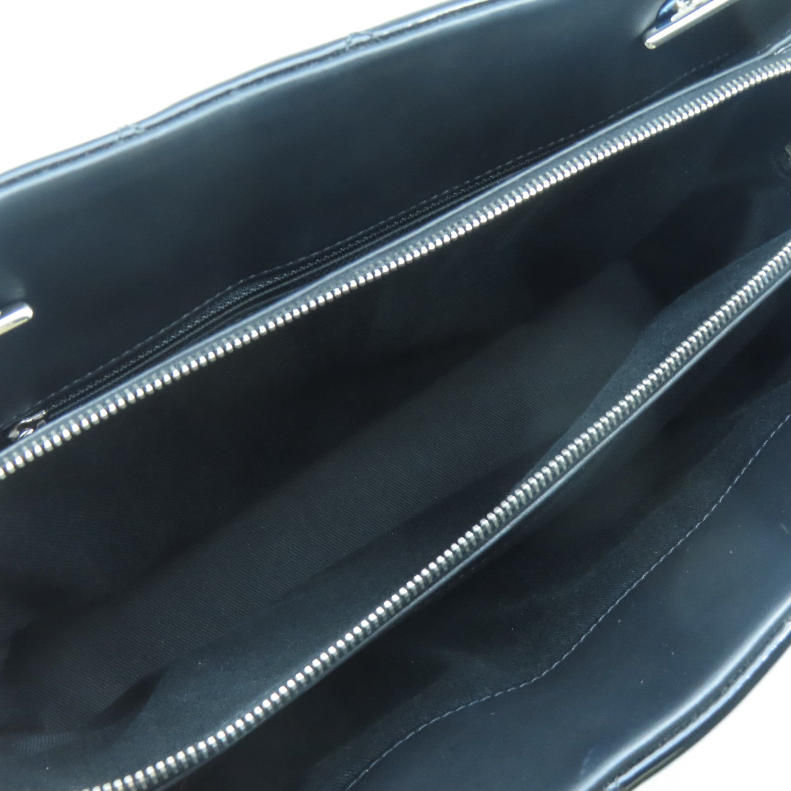 CHANEL 菱格漆皮皮革Chain Shoulder Bag銀扣鏈帶肩背袋黑色