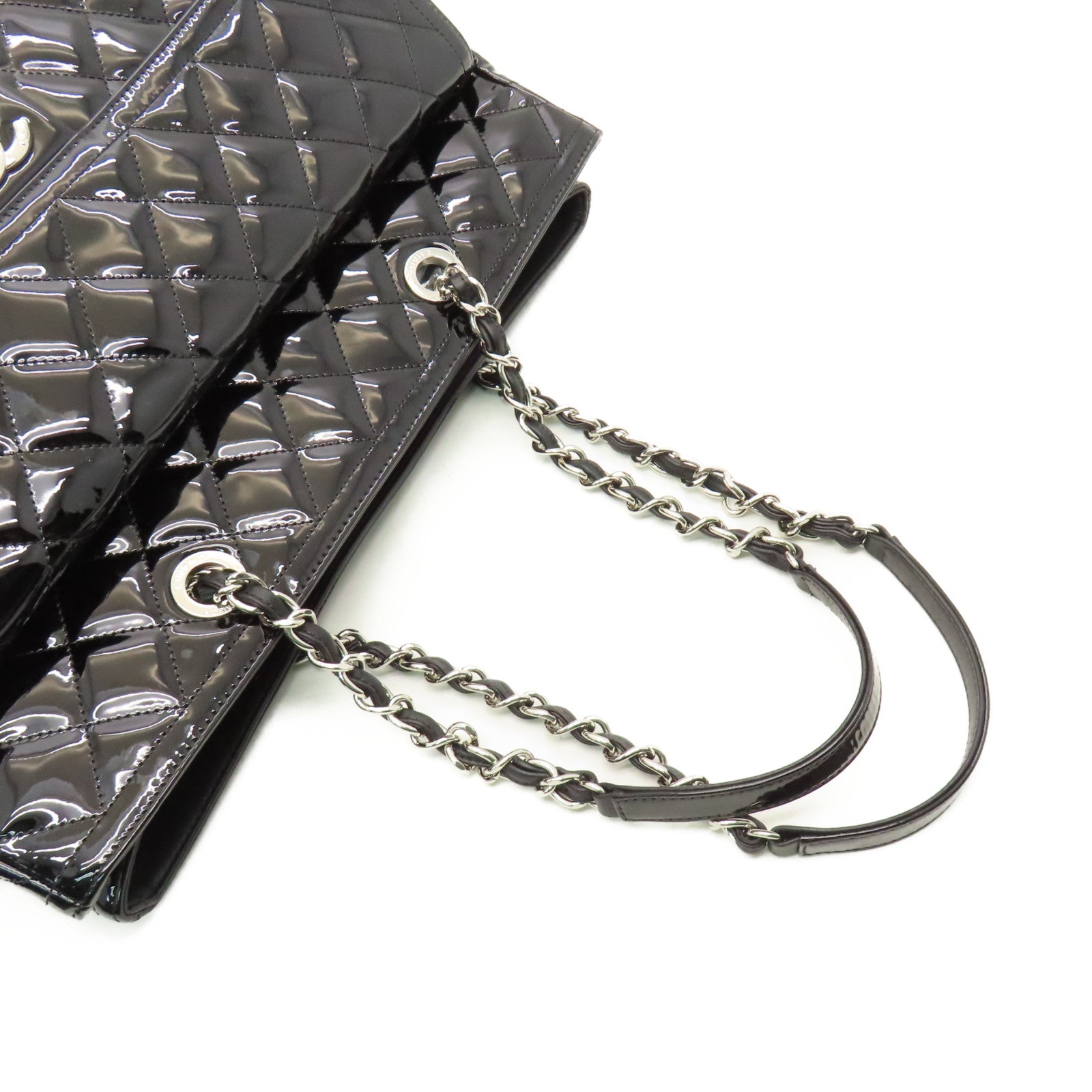 CHANEL 【激減優惠】菱格漆皮皮革Shoulder Bag銀扣鏈帶肩背袋黑色