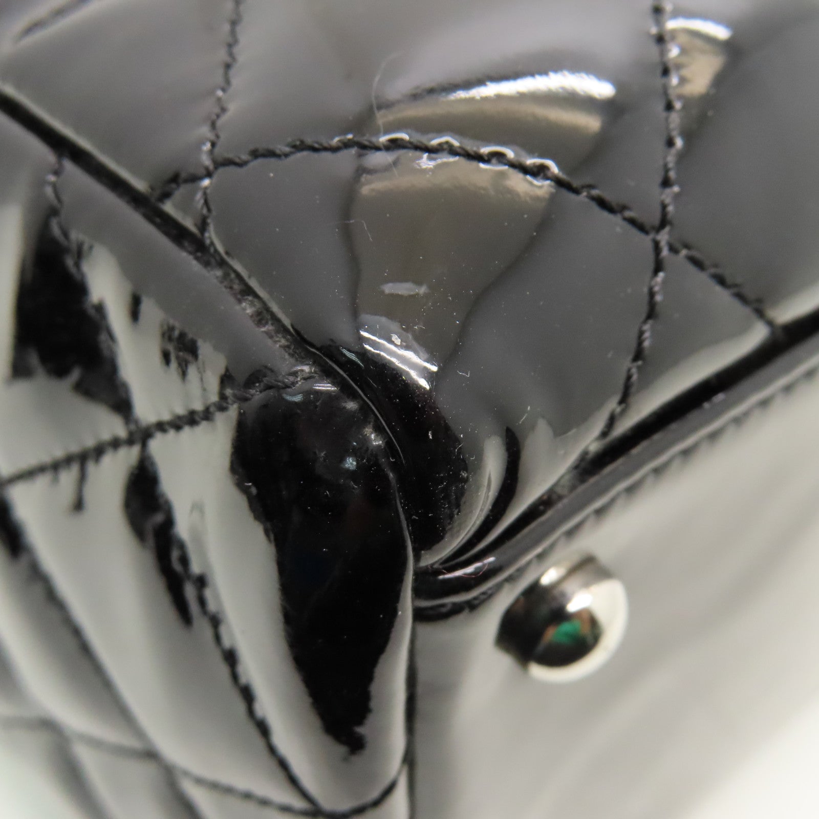 CHANEL 【激減優惠】菱格漆皮皮革Shoulder Bag銀扣鏈帶肩背袋黑色