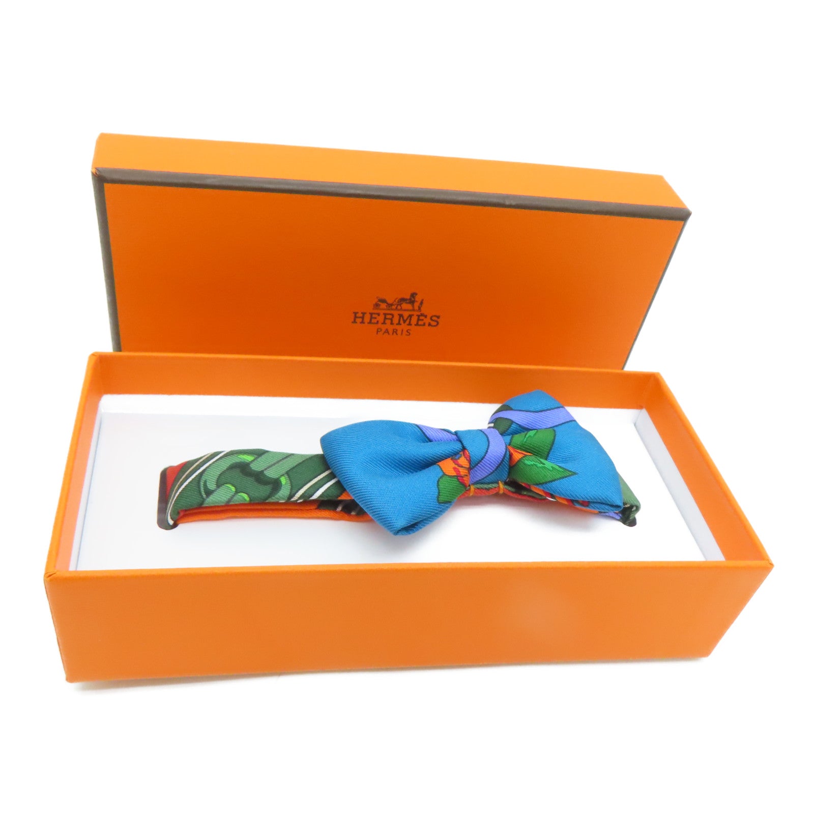 HERMES Silk Bow Tie Color