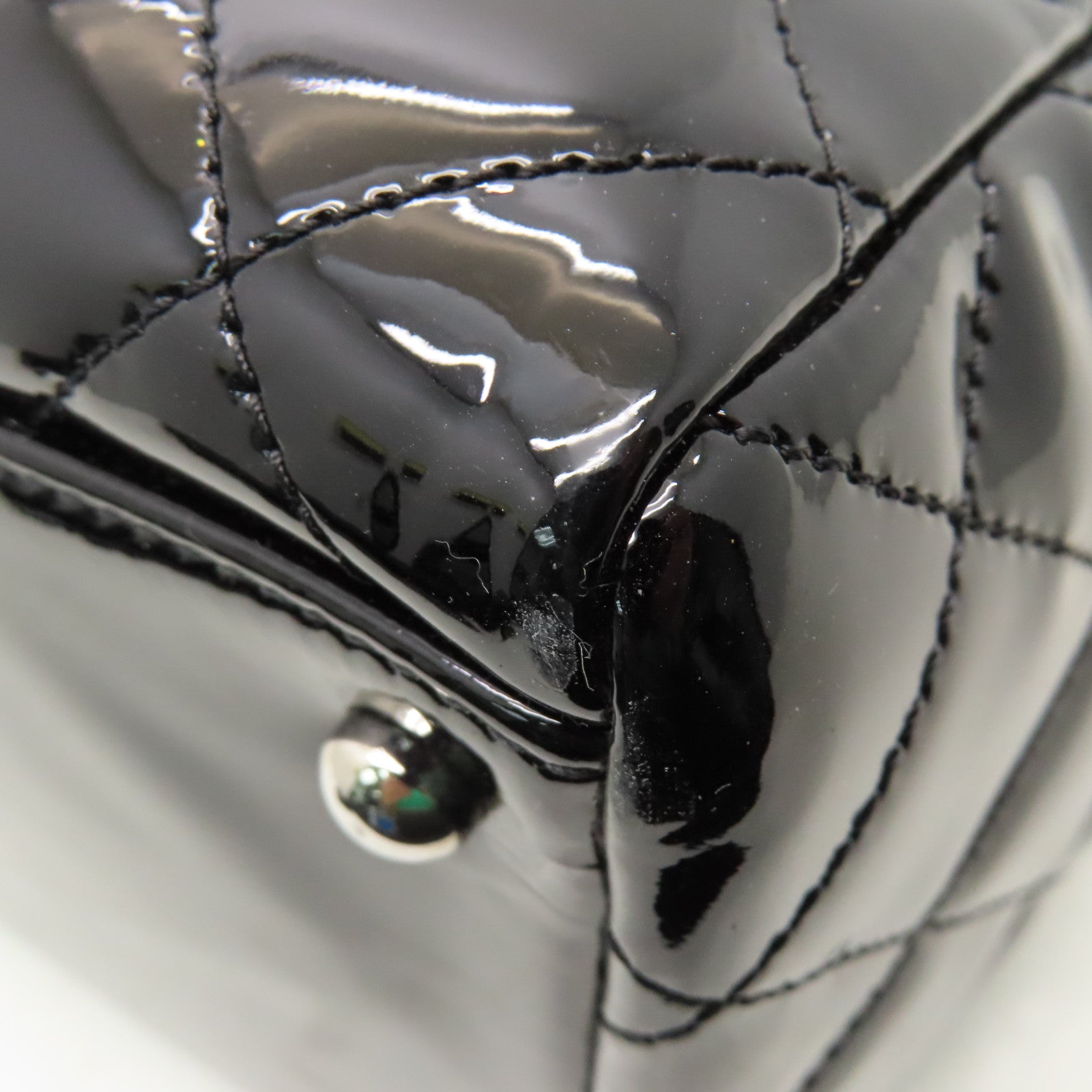 CHANEL 【激減優惠】菱格漆皮皮革Shoulder Bag銀扣鏈帶肩背袋黑色