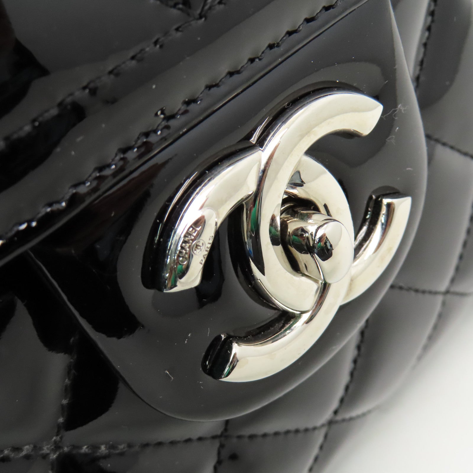 CHANEL 【激減優惠】菱格漆皮皮革Shoulder Bag銀扣鏈帶肩背袋黑色