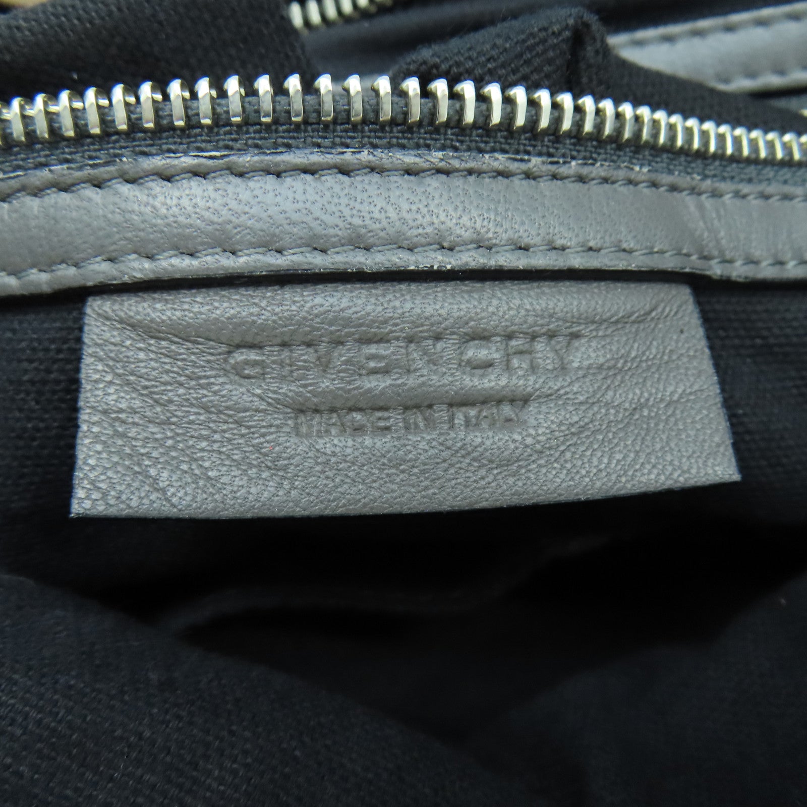 GIVENCHY 牛皮皮革Pandora銀扣手挽肩背兩用袋卡其色