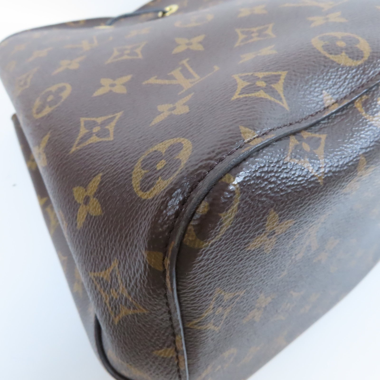 LOUIS VUITTON Monogram Neo Noe MM金扣肩背袋啡色/黑色