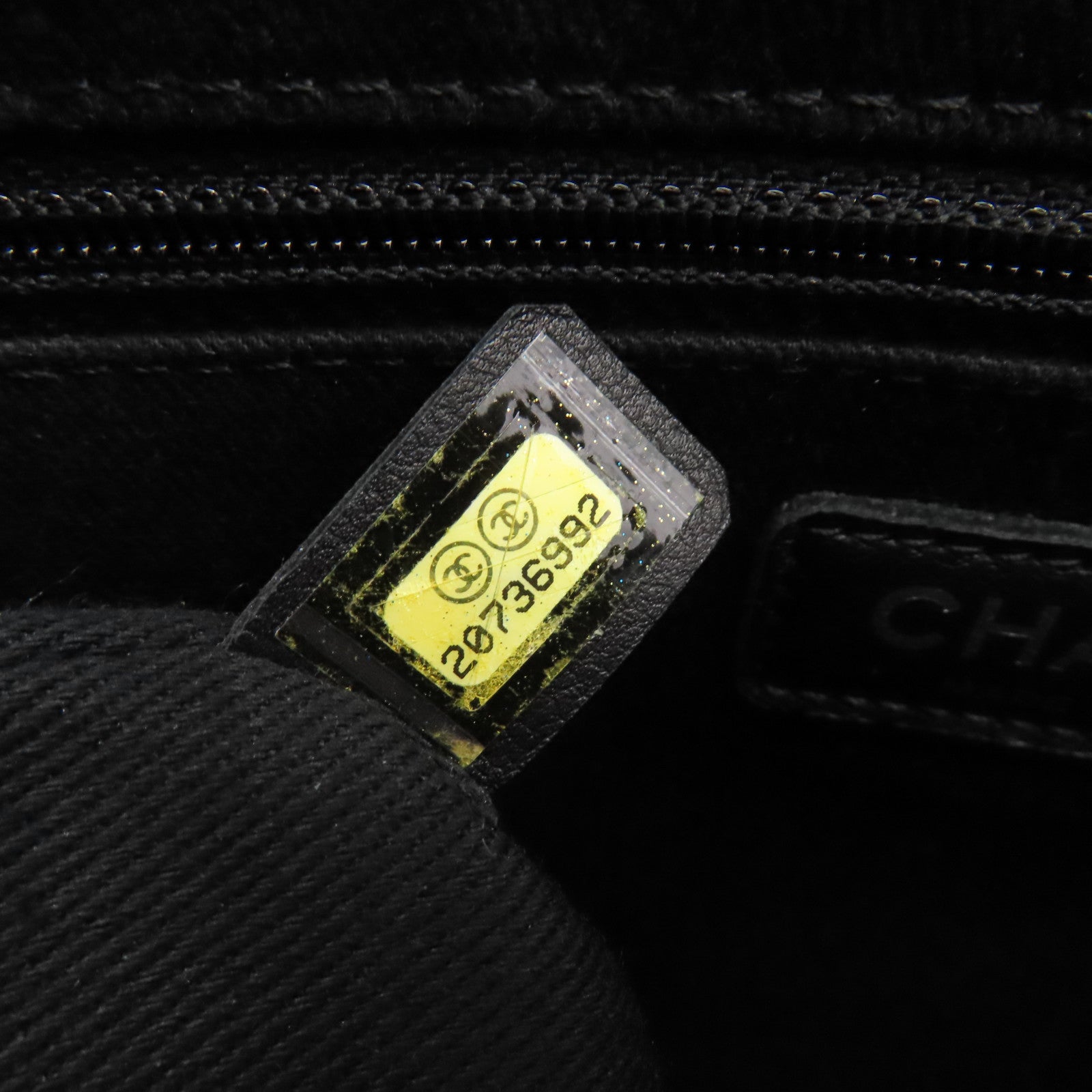 CHANEL 【激減優惠】菱格漆皮皮革Shoulder Bag銀扣鏈帶肩背袋黑色