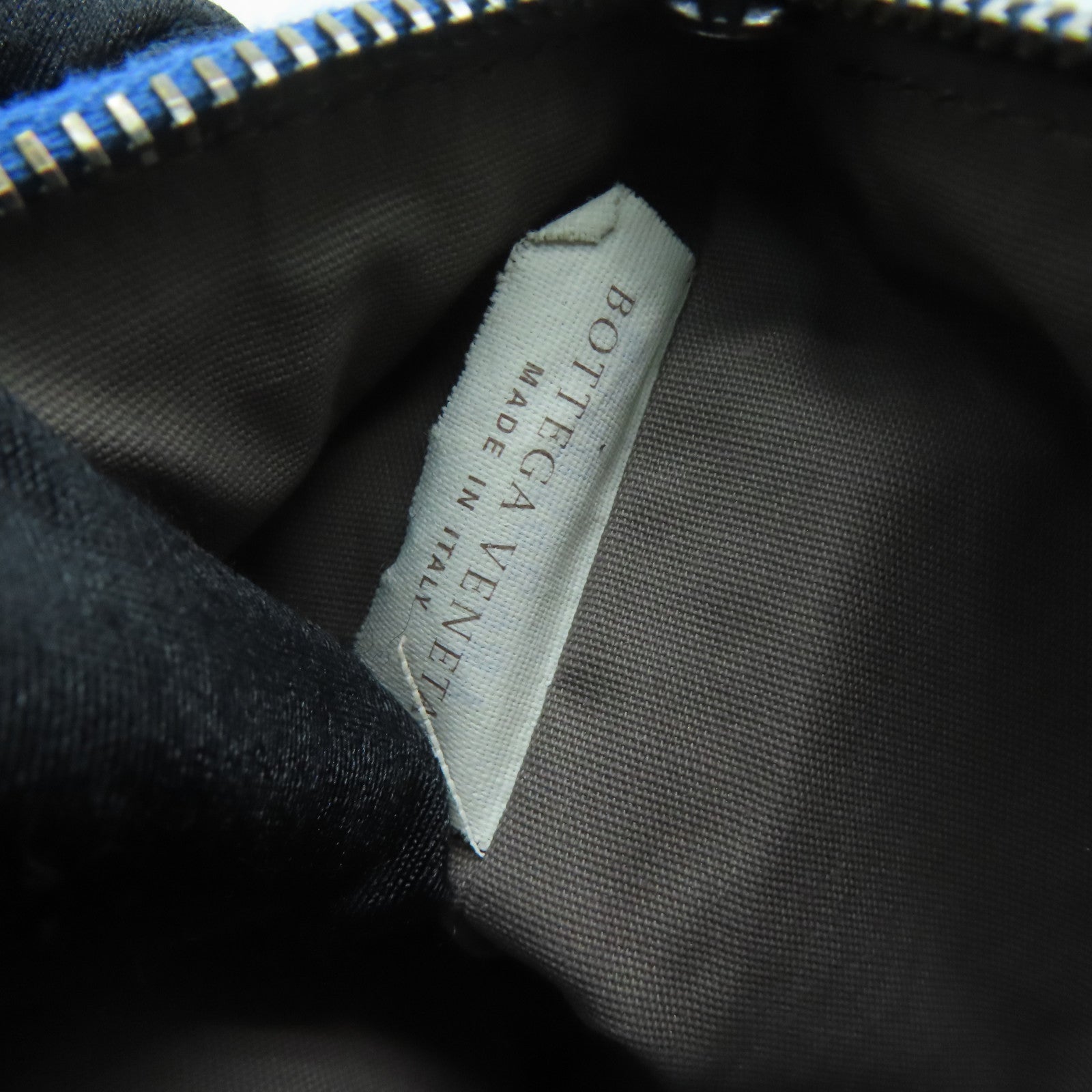 BOTTEGA VENETA 織紋皮革Pouch Clutch Bag銀扣藍色