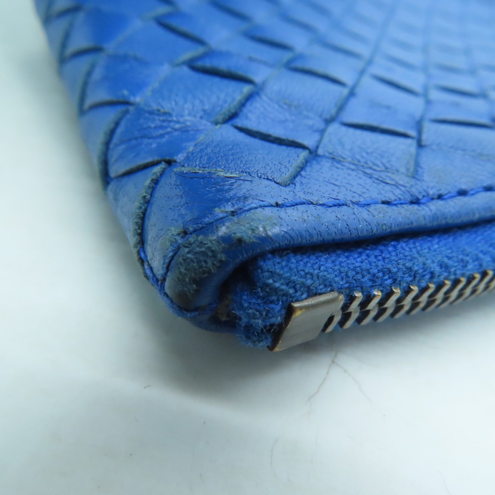 BOTTEGA VENETA 織紋皮革Pouch Clutch Bag銀扣藍色
