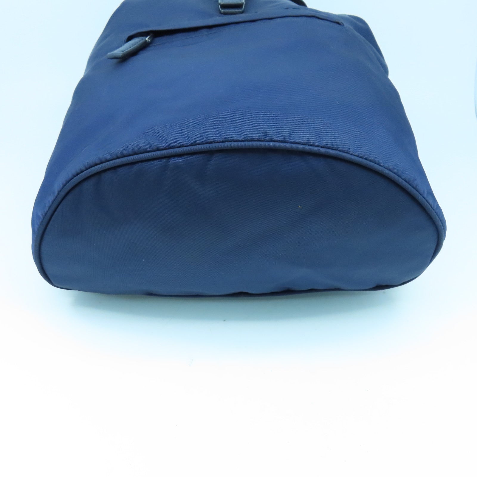 PRADA 尼龙Backpack银扣背包深蓝色