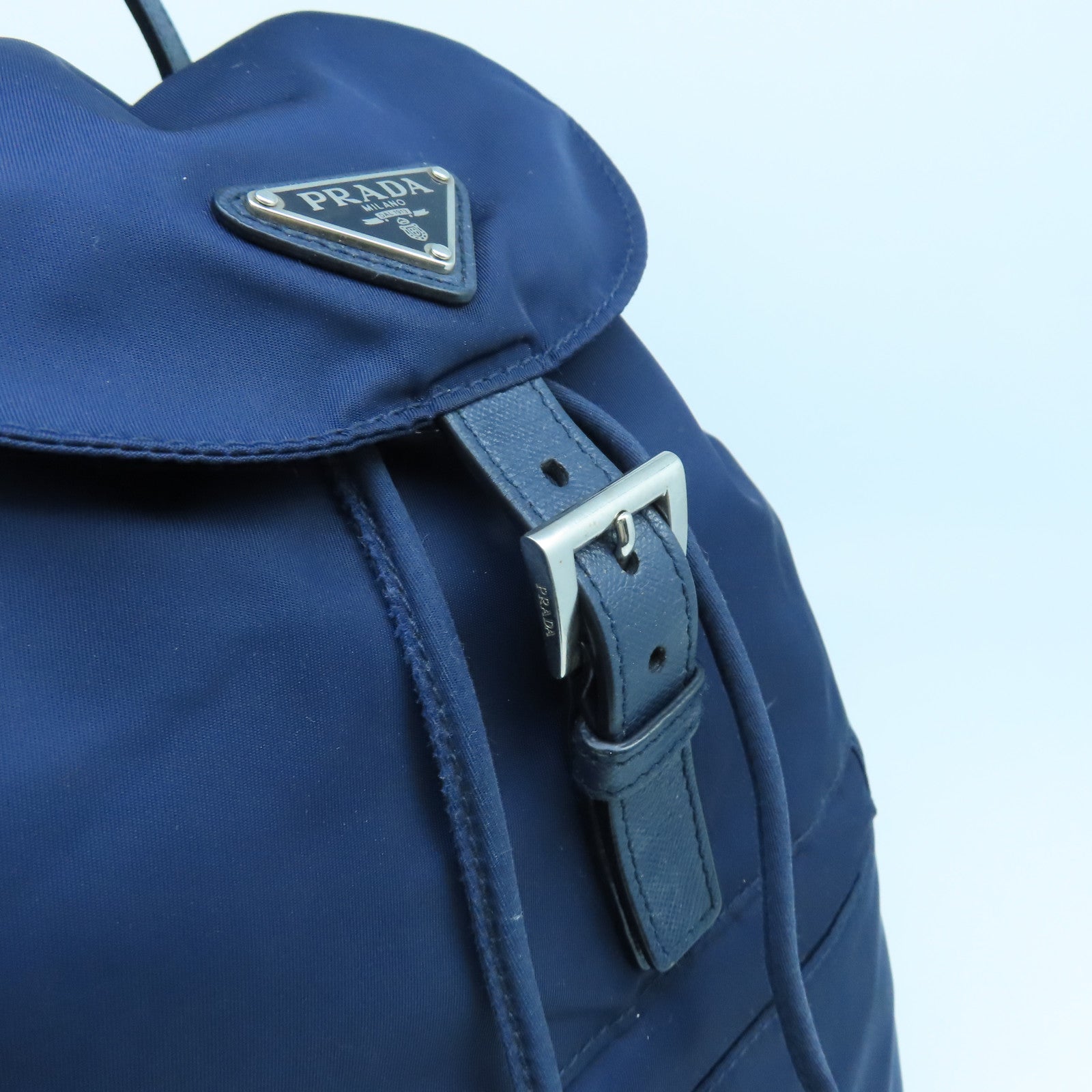 PRADA 尼龙Backpack银扣背包深蓝色