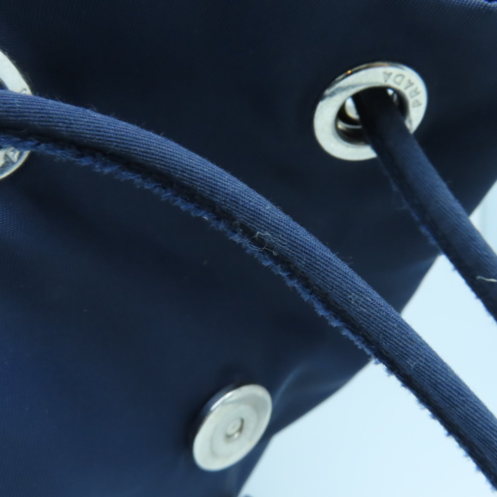 PRADA 尼龙Backpack银扣背包深蓝色