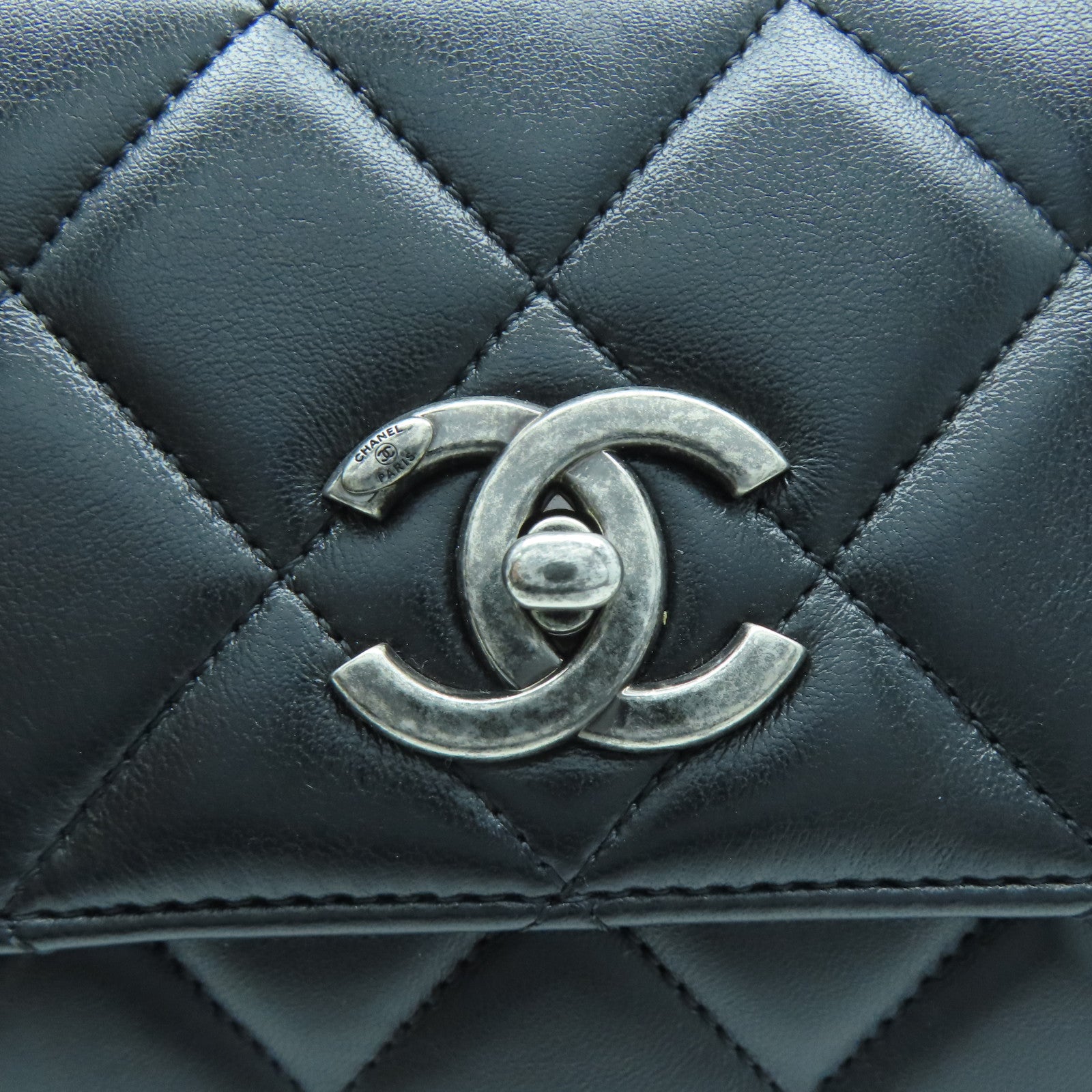 CHANEL 【激減優惠】菱格牛皮皮革Chain Shoulder黑扣手挽肩背兩用袋黑色