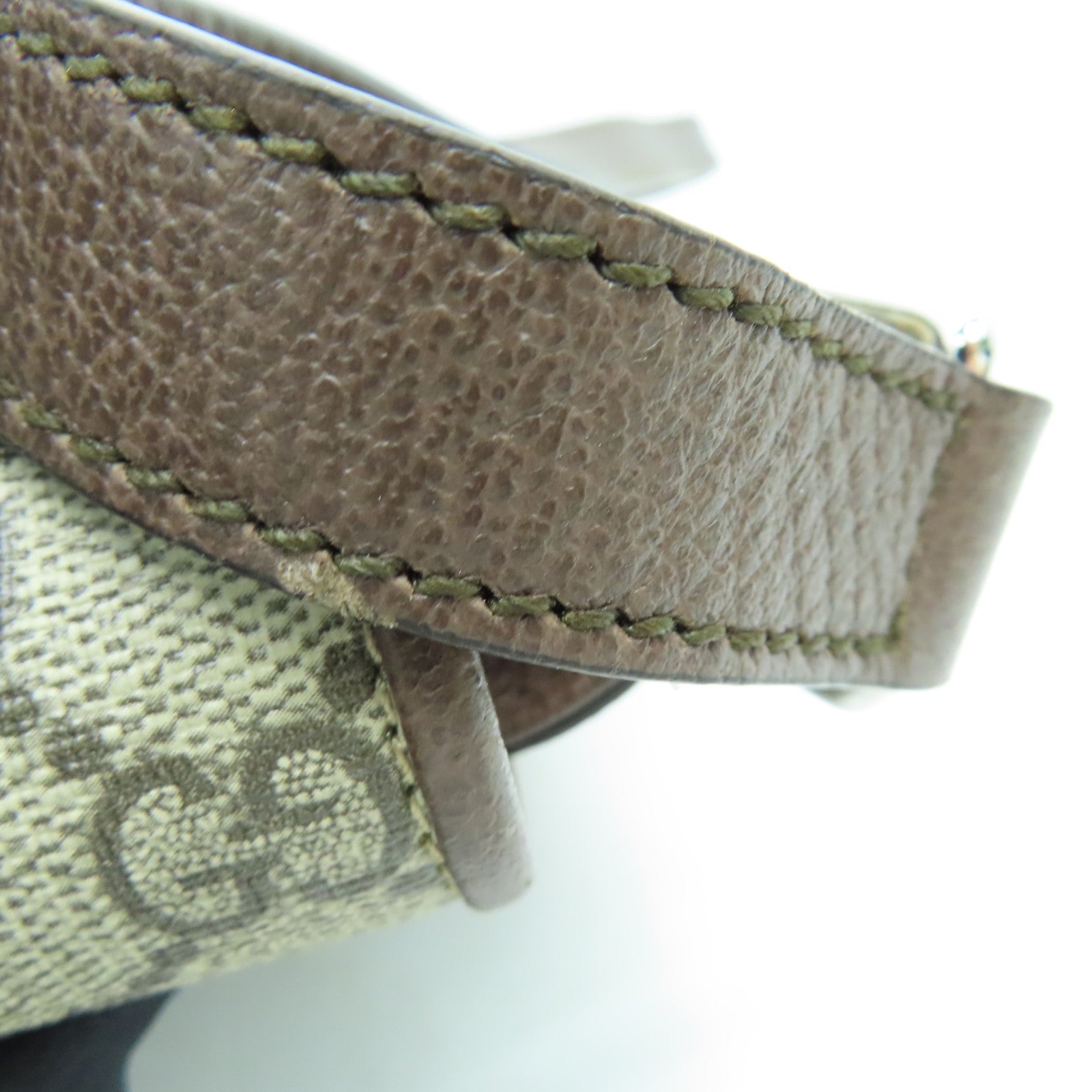 GUCCI 涂层帆布GG Messenger银扣肩背袋啡色