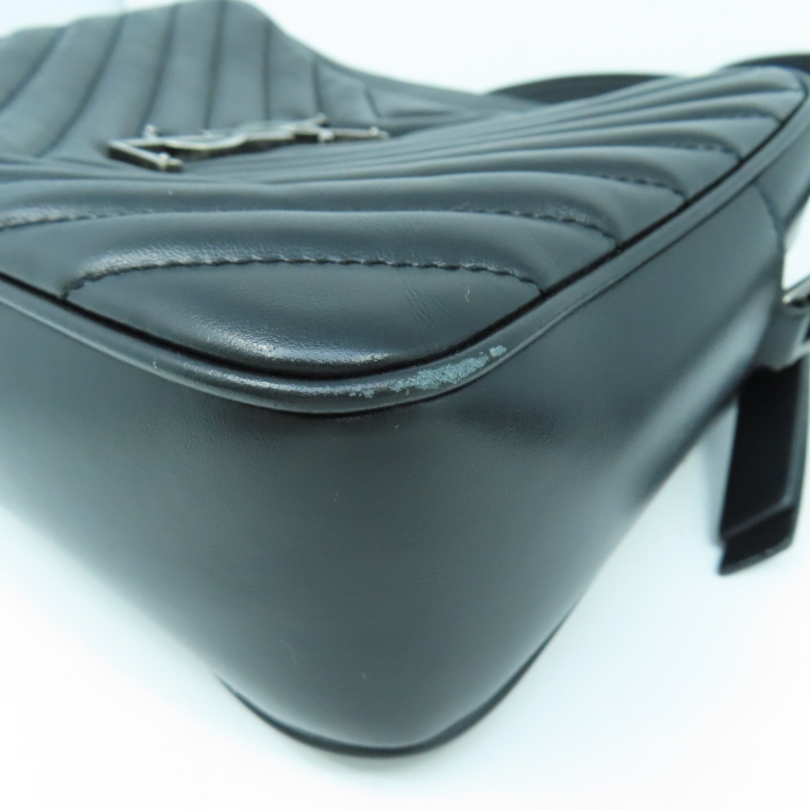SAINT LAURENT 牛皮皮革Shoulder Bag銀扣肩背袋黑色