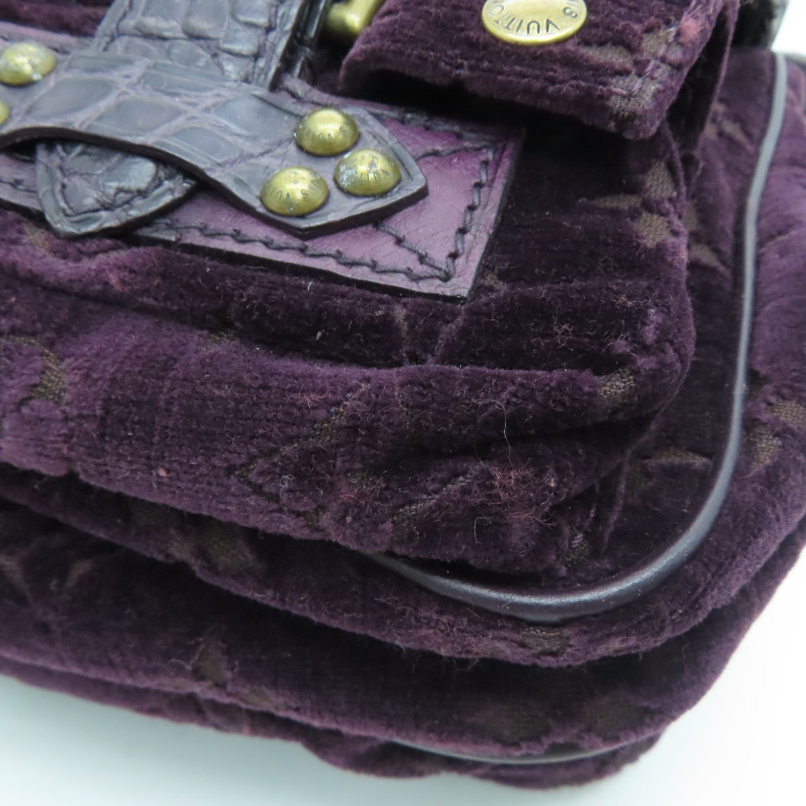 LOUIS VUITTON [Sharp discount] velvet / crocodile / ostrich leather Llyde Mon Shoulder gold buckle shoulder bag purple