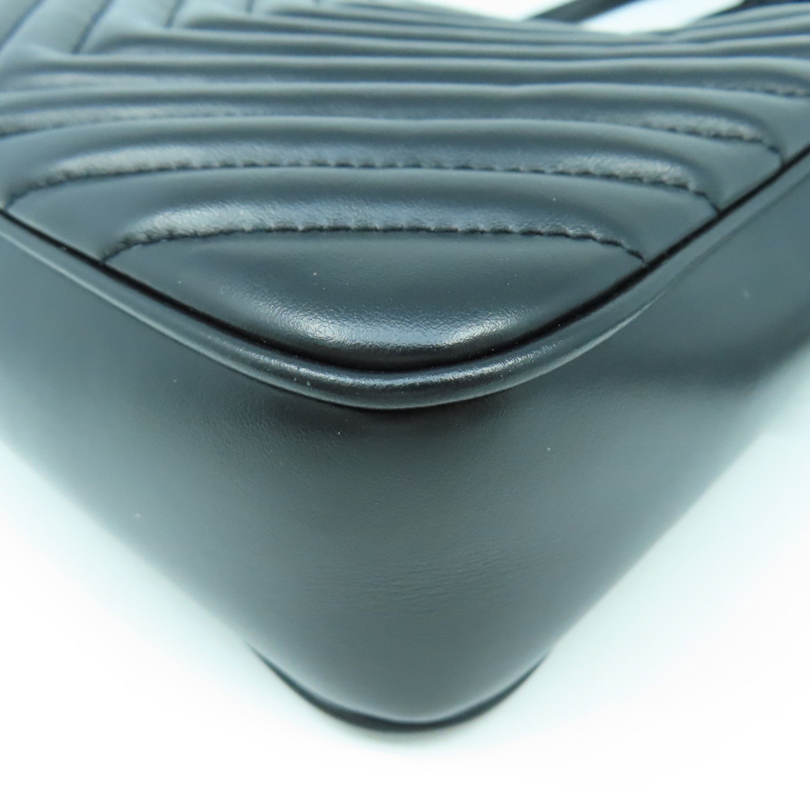 SAINT LAURENT 牛皮皮革Shoulder Bag銀扣肩背袋黑色