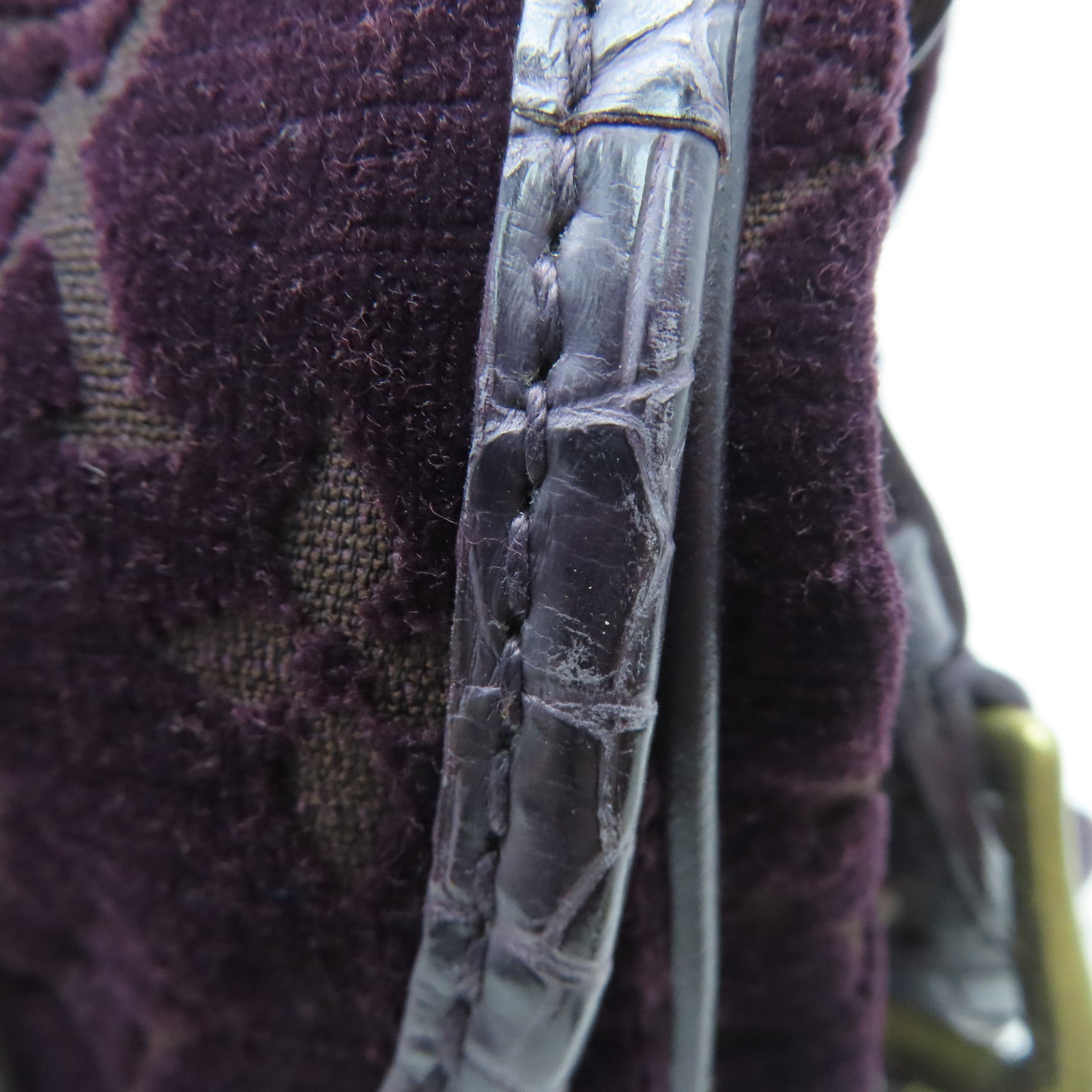LOUIS VUITTON [Sharp discount] velvet / crocodile / ostrich leather Llyde Mon Shoulder gold buckle shoulder bag purple