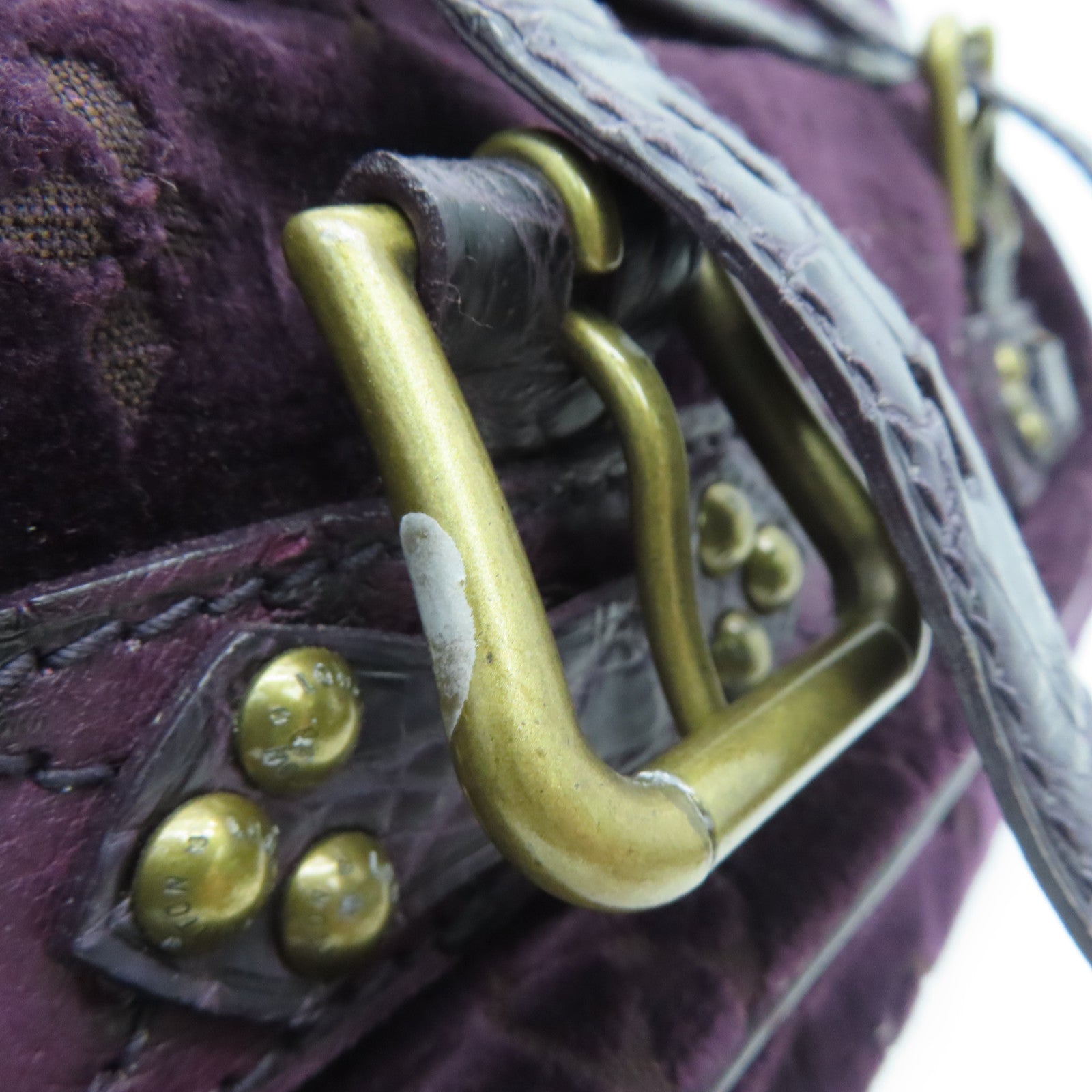 LOUIS VUITTON [Sharp discount] velvet / crocodile / ostrich leather Llyde Mon Shoulder gold buckle shoulder bag purple