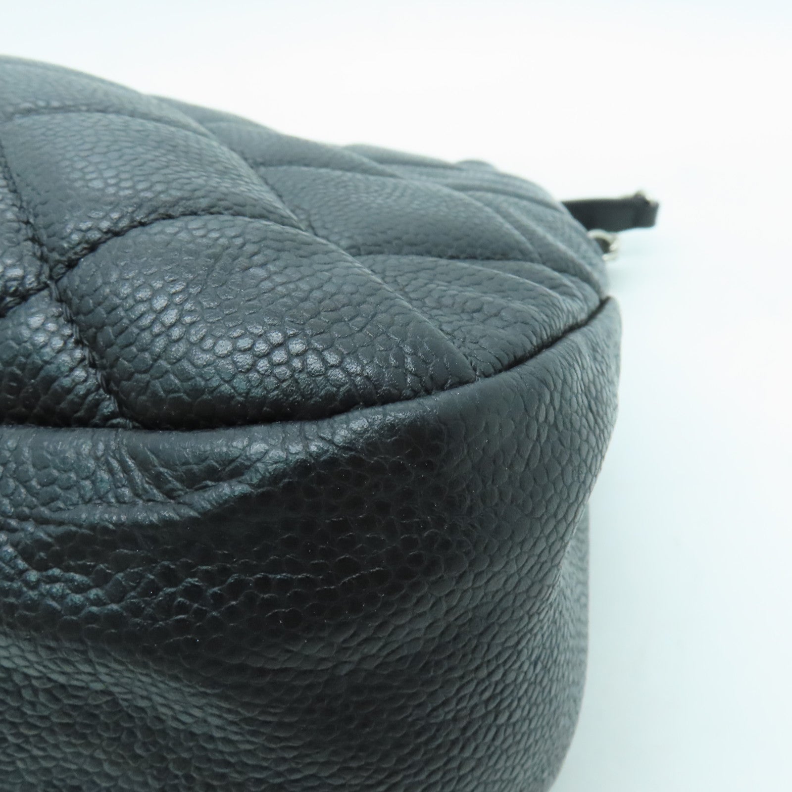 CHANEL rhombic cowhide leather Shoulder Bag silver buckle shoulder bag black