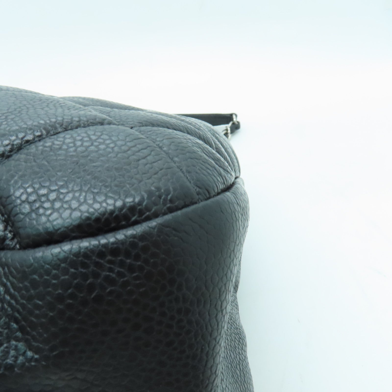 CHANEL rhombic cowhide leather Shoulder Bag silver buckle shoulder bag black