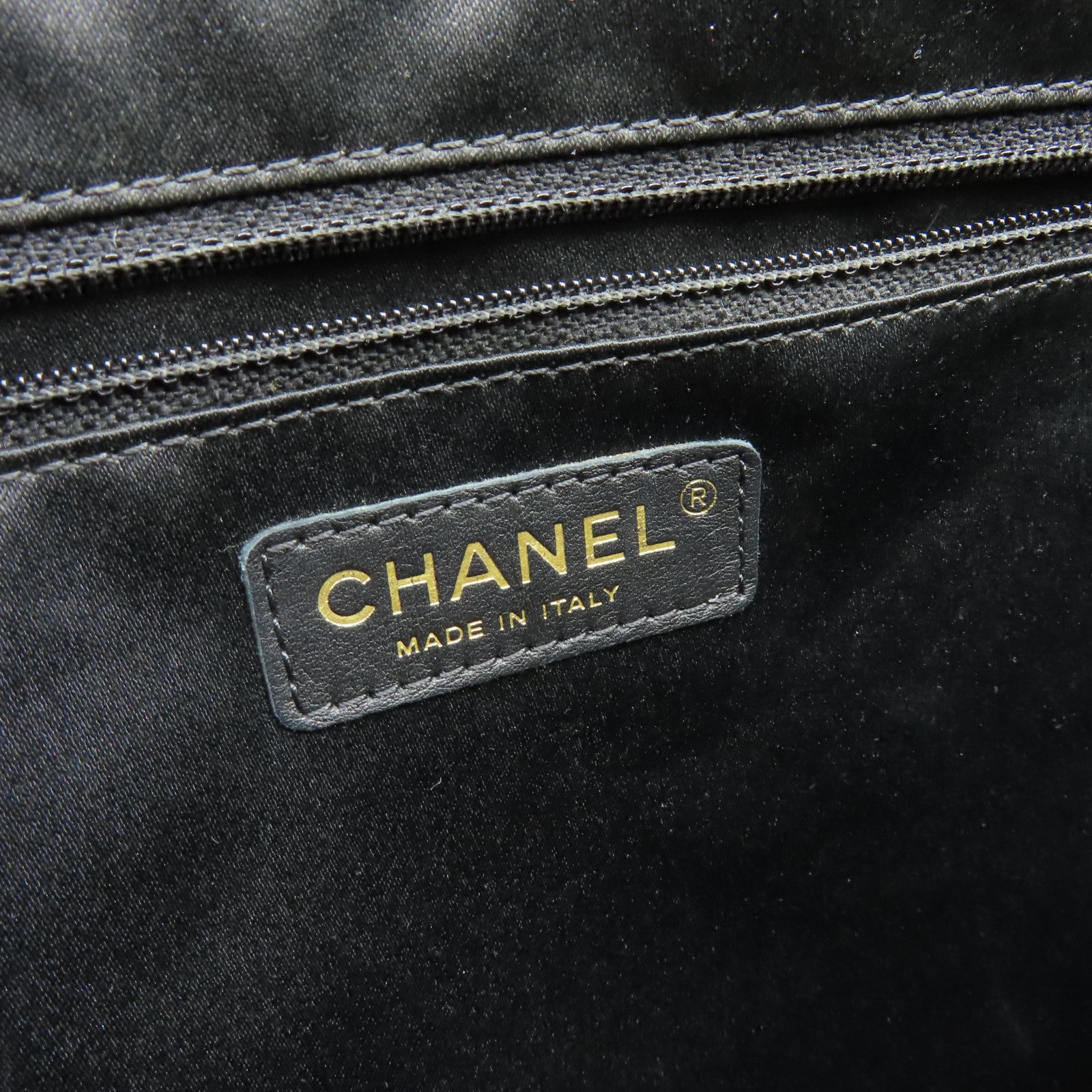 CHANEL 菱格Caviar皮革GST Chain Shoulder Bag金扣鏈帶肩背袋黑色