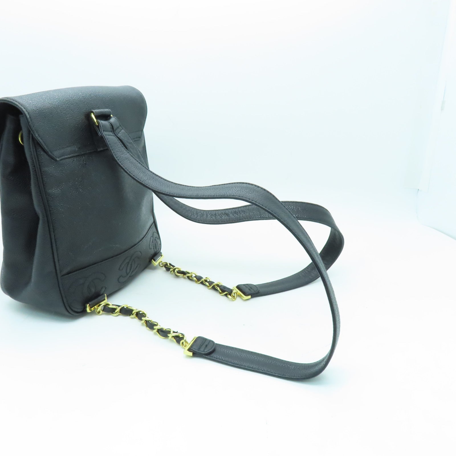 CHANEL Caviar皮革Backpack金扣背包黑色