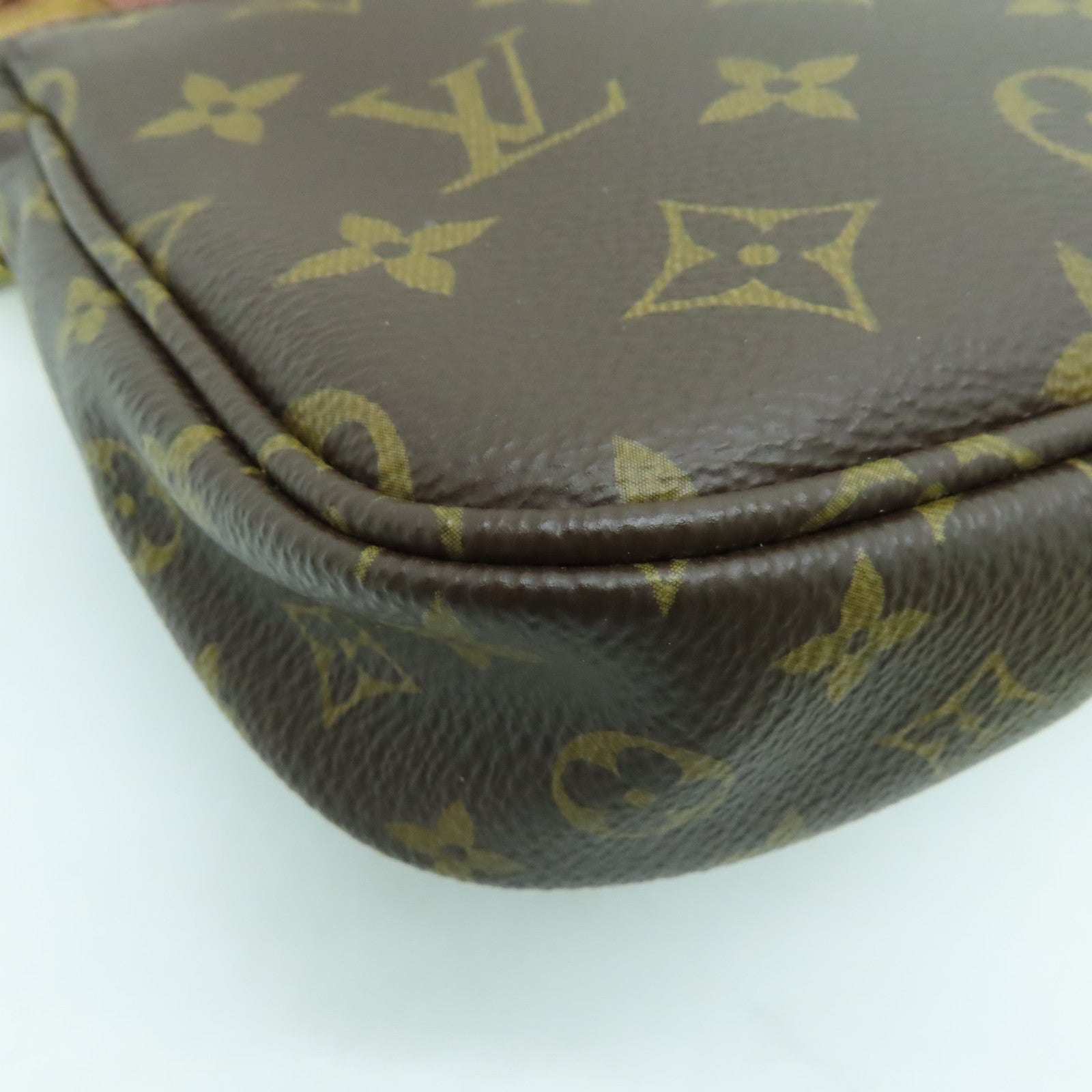 LOUIS VUITTON Monogram Multi Pochette Accessoires金扣肩背袋啡色