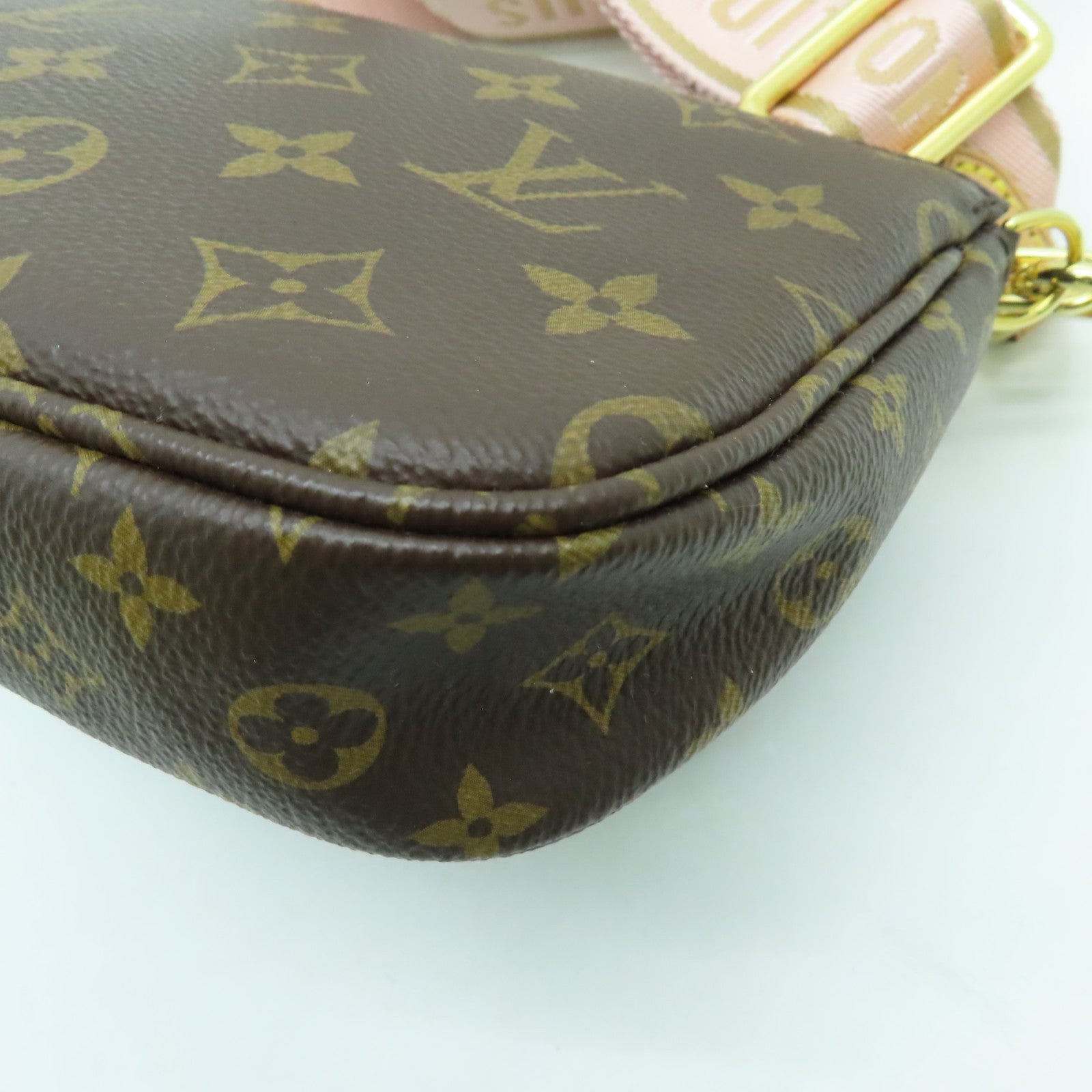 LOUIS VUITTON Monogram Multi Pochette Accessoires金扣肩背袋啡色