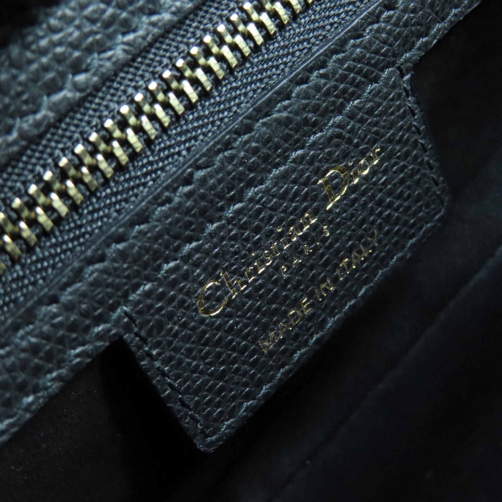 Dior 牛皮皮革Saddle Bag金扣手挽袋黑色