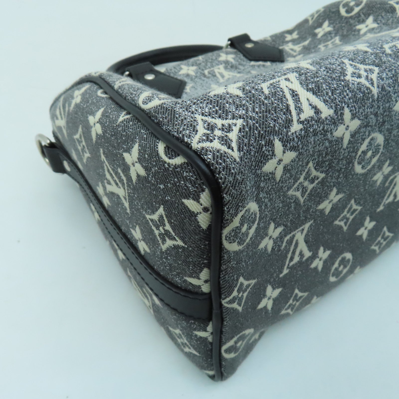 LOUIS VUITTON Monogram Jacquard Denim Speedy Bandouliere 25银扣手挽肩背两用袋灰色