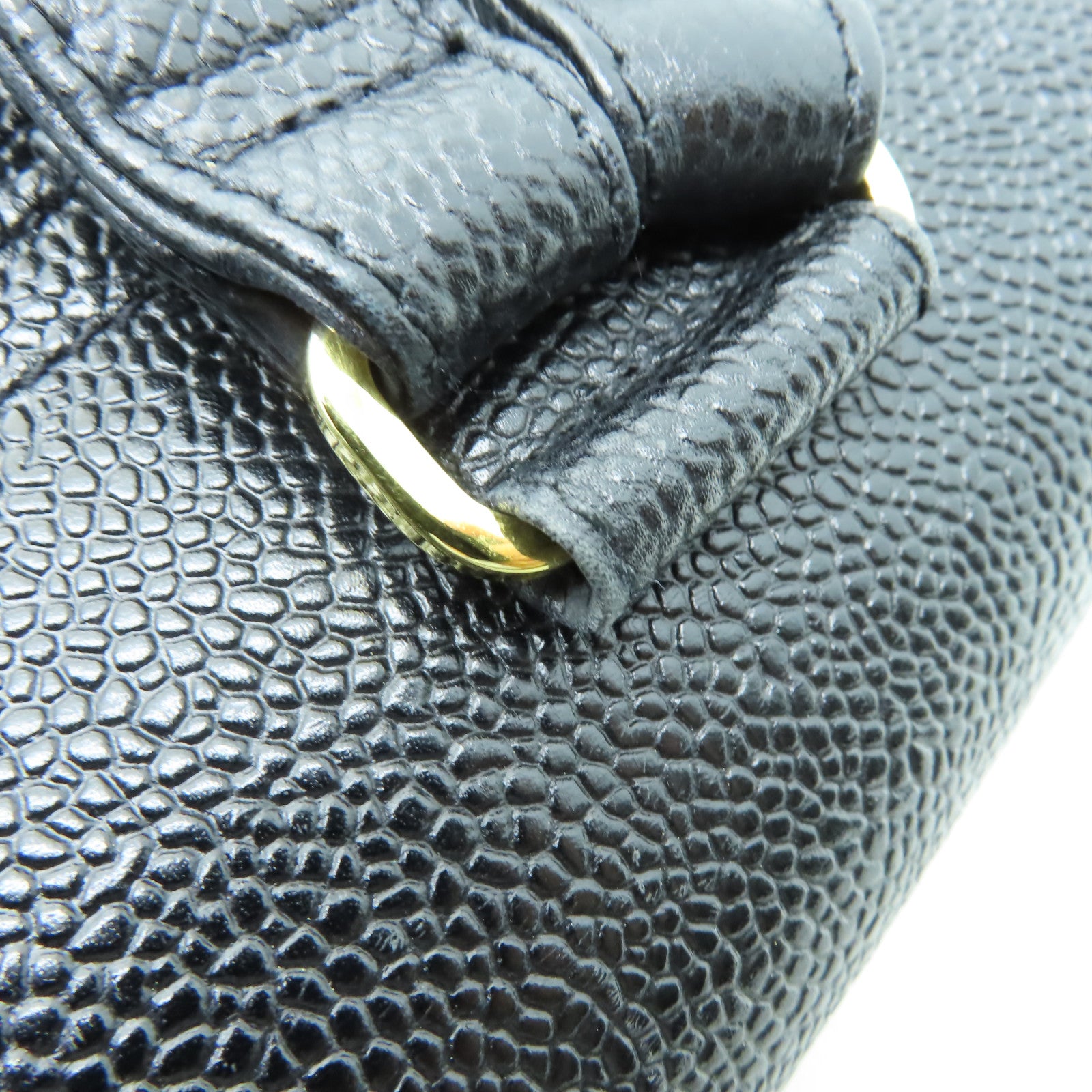 CHANEL Caviar皮革Backpack金扣背包黑色